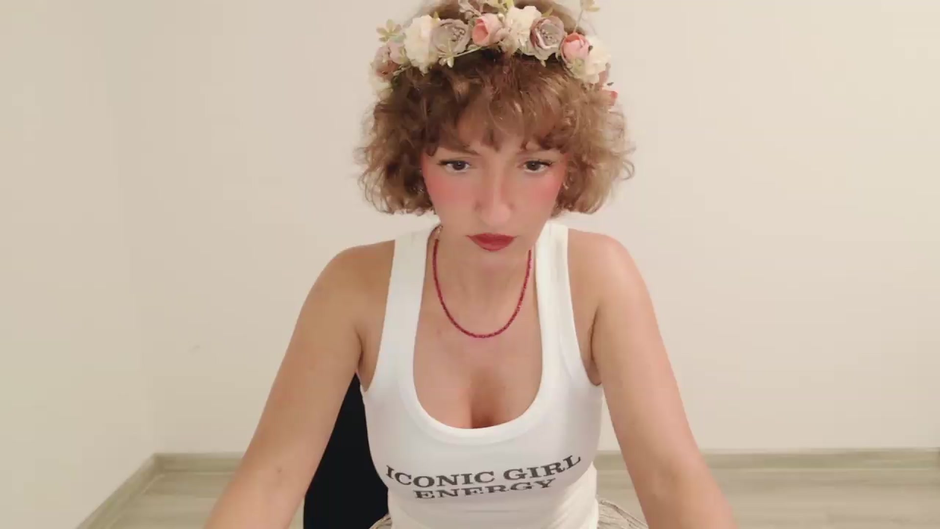 Gallery image thumbnail from Perlaa's myfreecams stream on, 08/02/2026, 21:32 image 1 of 20