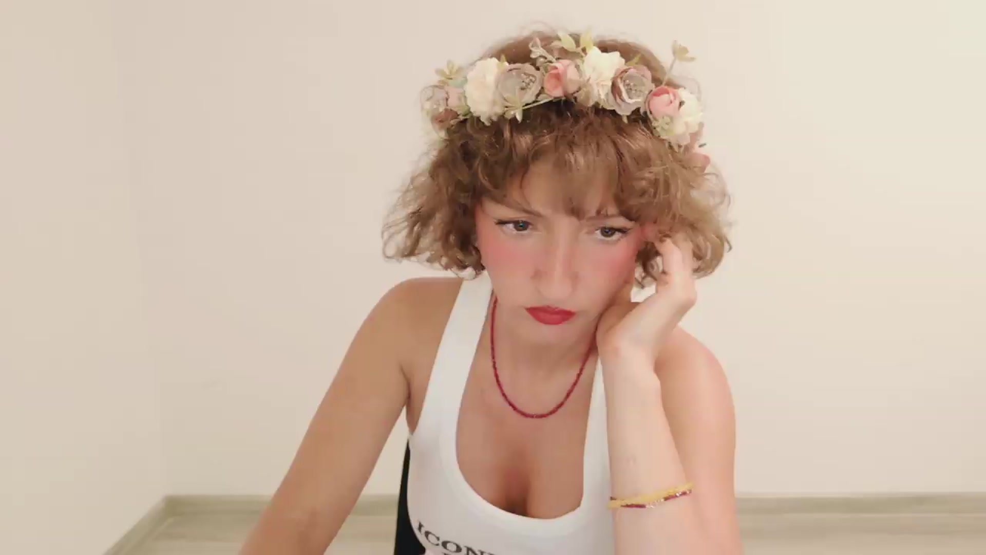 Gallery image thumbnail from Perlaa's myfreecams stream on, 08/03/2026, 24:47 image 9 of 20
