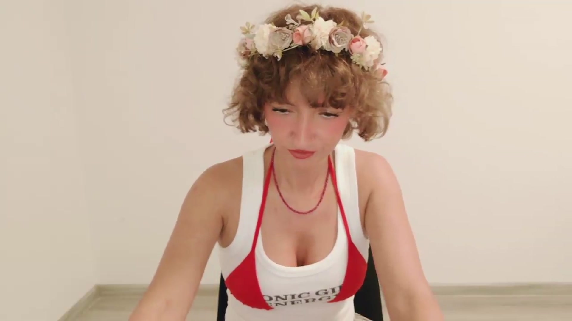 Gallery image thumbnail from Perlaa's myfreecams stream on, 08/03/2026, 24:47 image 19 of 20