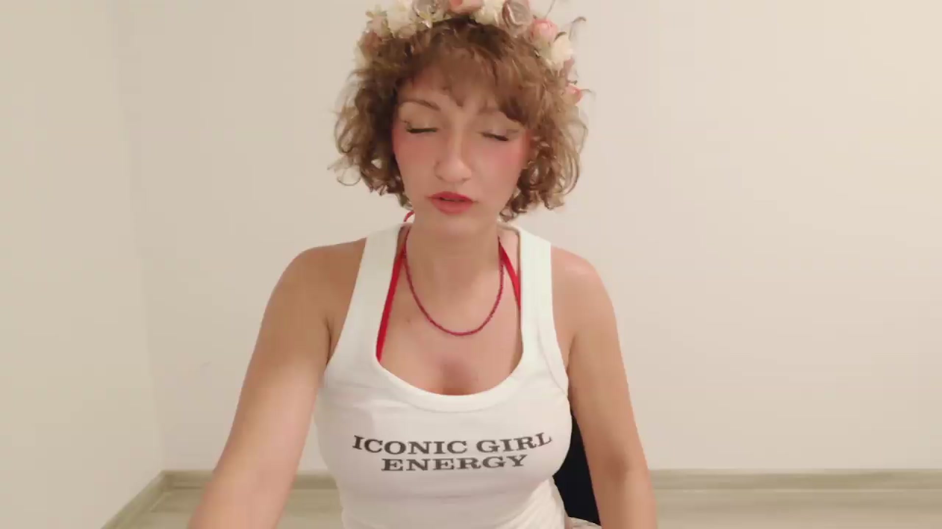 Gallery image thumbnail from Perlaa's myfreecams stream on, 08/03/2026, 06:03 image 17 of 20
