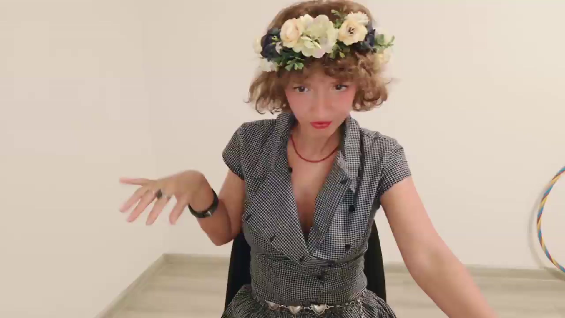 Gallery image thumbnail from Perlaa's myfreecams stream on, 08/05/2026, 02:48 image 12 of 20