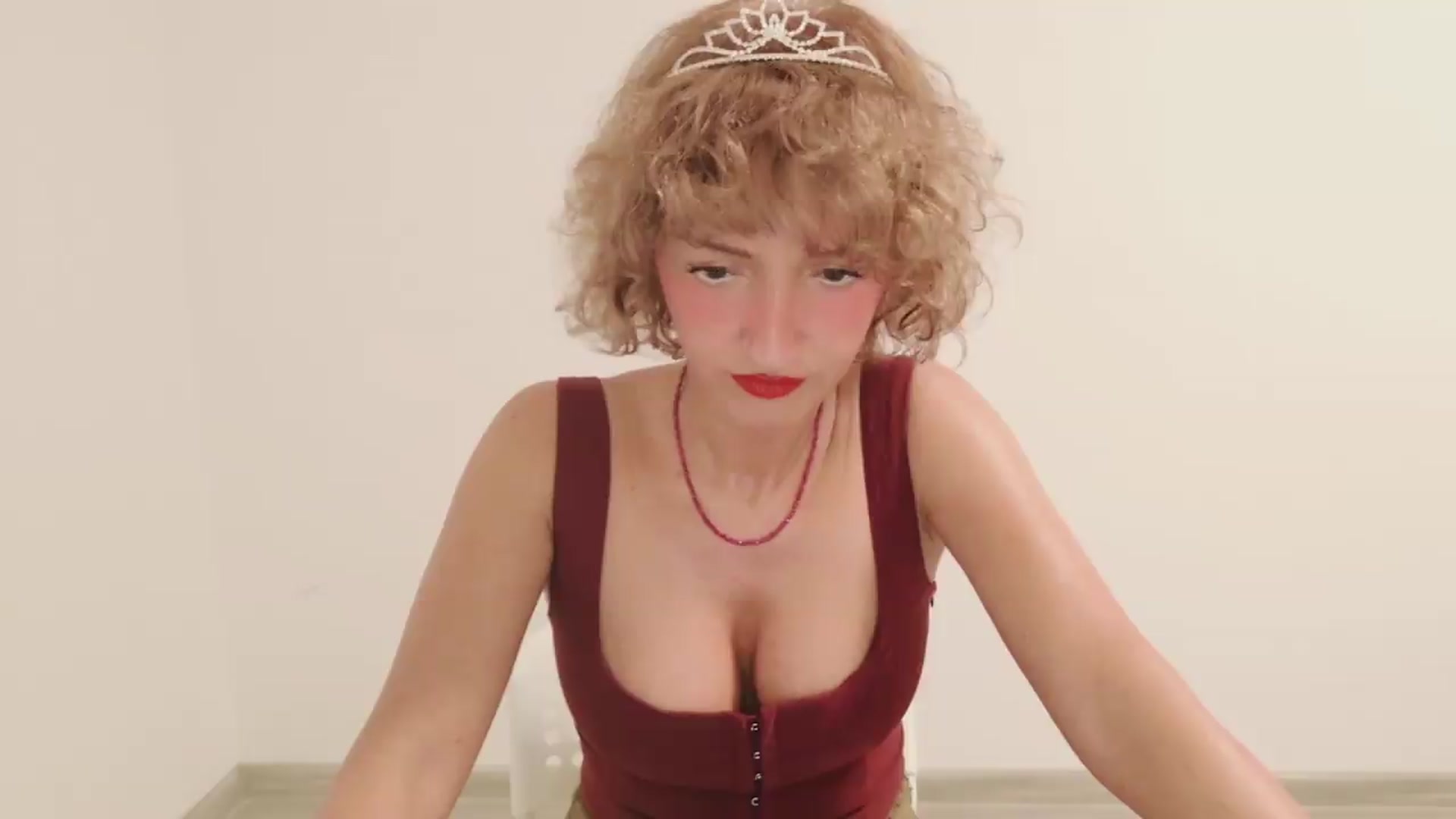 Gallery image thumbnail from Perlaa's myfreecams stream on, 08/16/2026, 21:37 image 16 of 20
