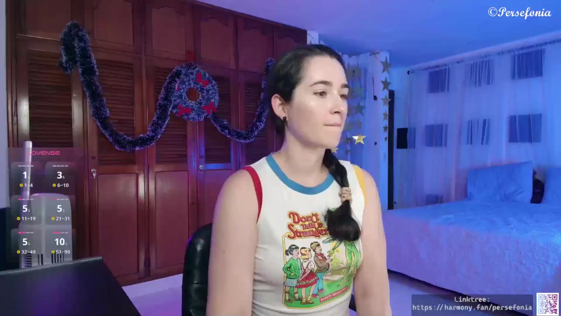 Gallery image thumbnail from Persefonia's myfreecams stream on, 12/06/2025, 24:49 image 2 of 20