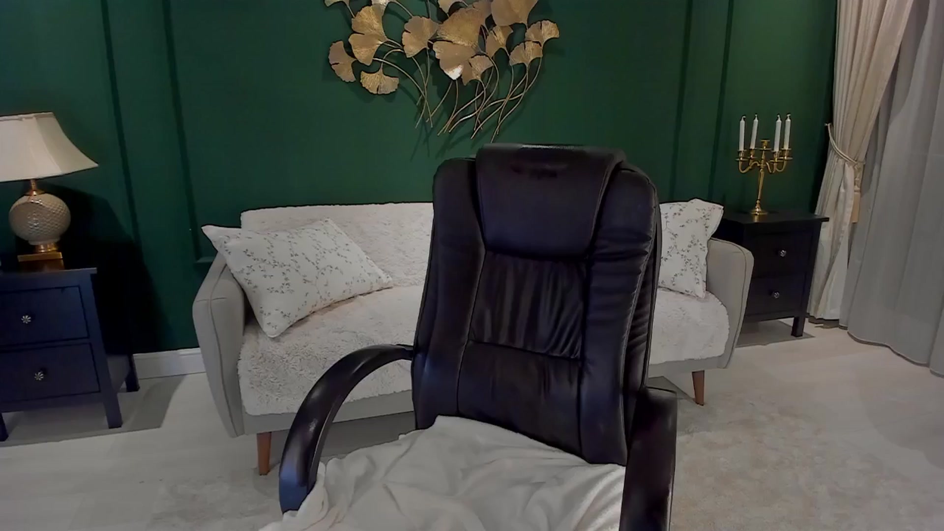 Gallery image thumbnail from Persephone_'s myfreecams stream on, 11/04/2024, 19:52 image 1 of 20