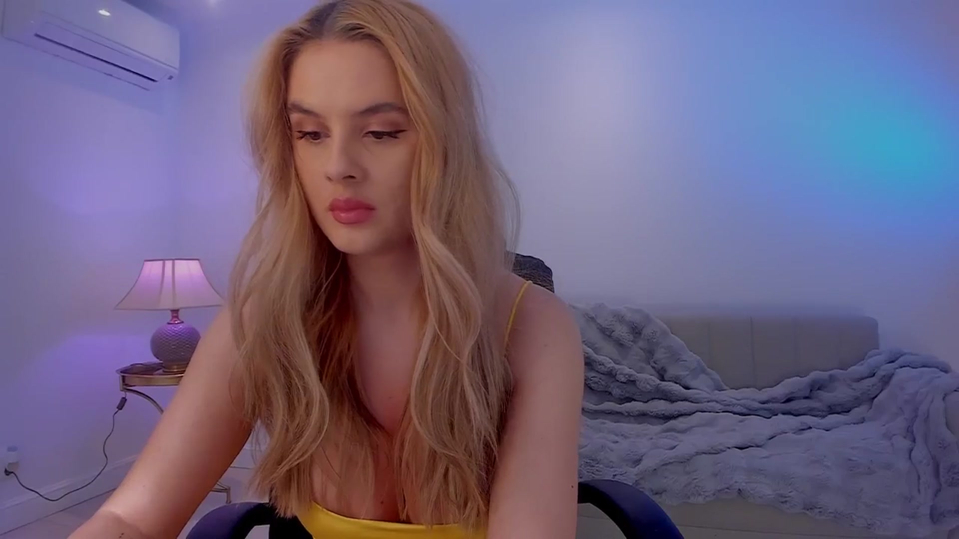 Gallery image thumbnail from Persephone_'s myfreecams stream on, 01/04/2025, 21:05 image 2 of 20