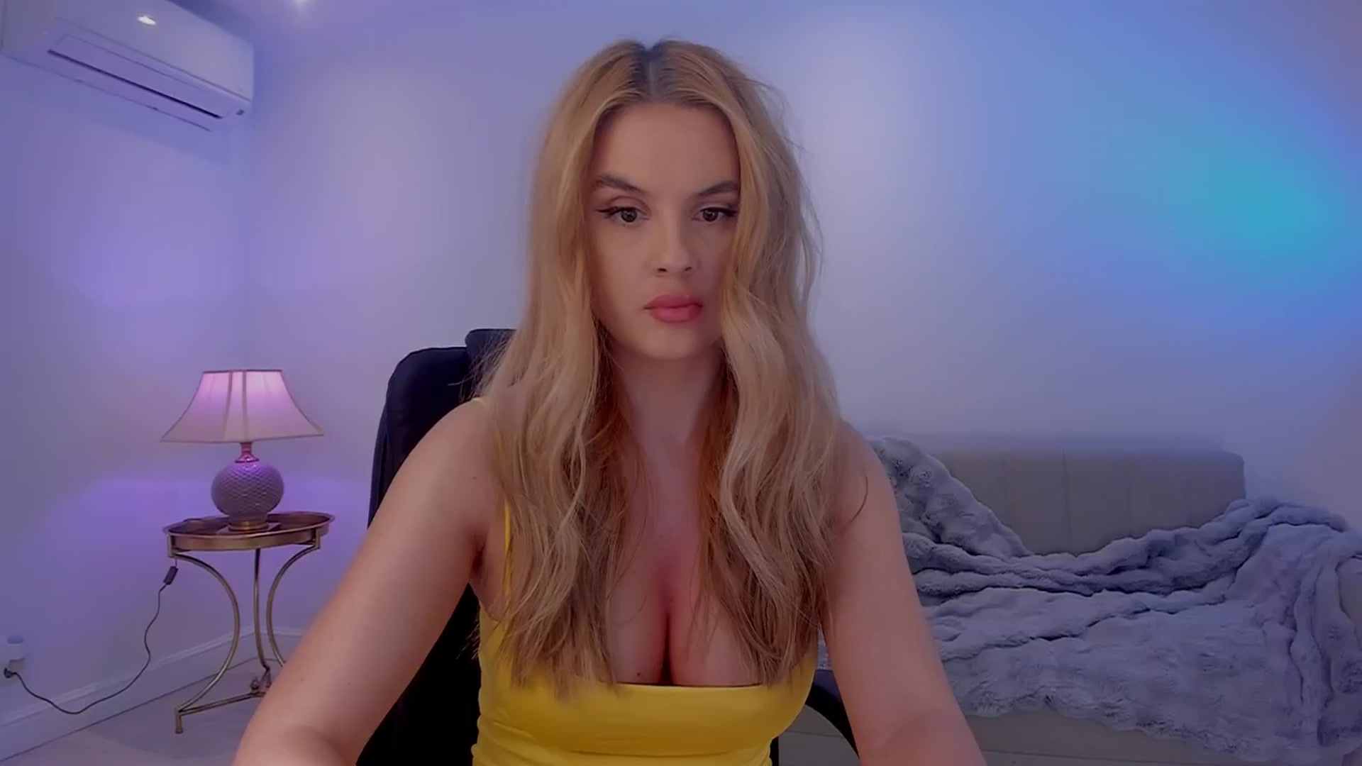 Gallery image thumbnail from Persephone_'s myfreecams stream on, 01/04/2025, 21:05 image 13 of 20