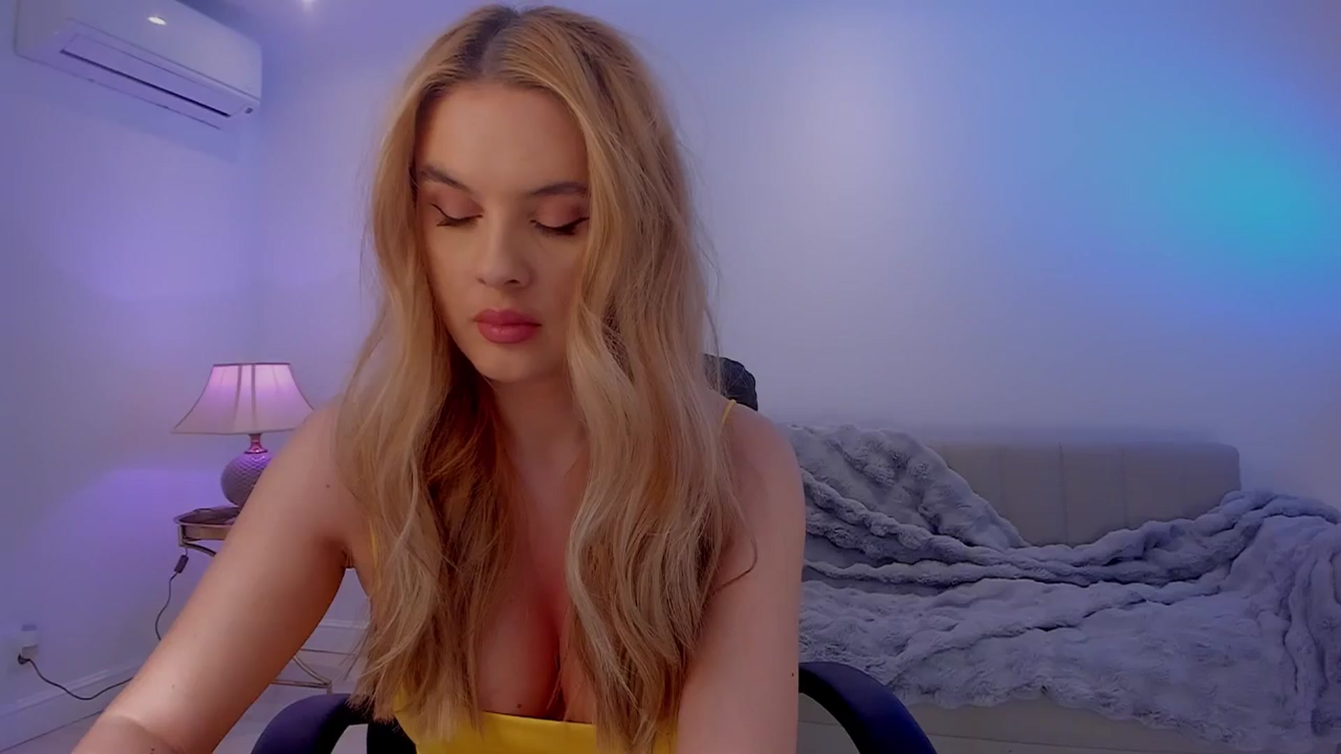 Gallery image thumbnail from Persephone_'s myfreecams stream on, 01/04/2025, 21:05 image 16 of 20