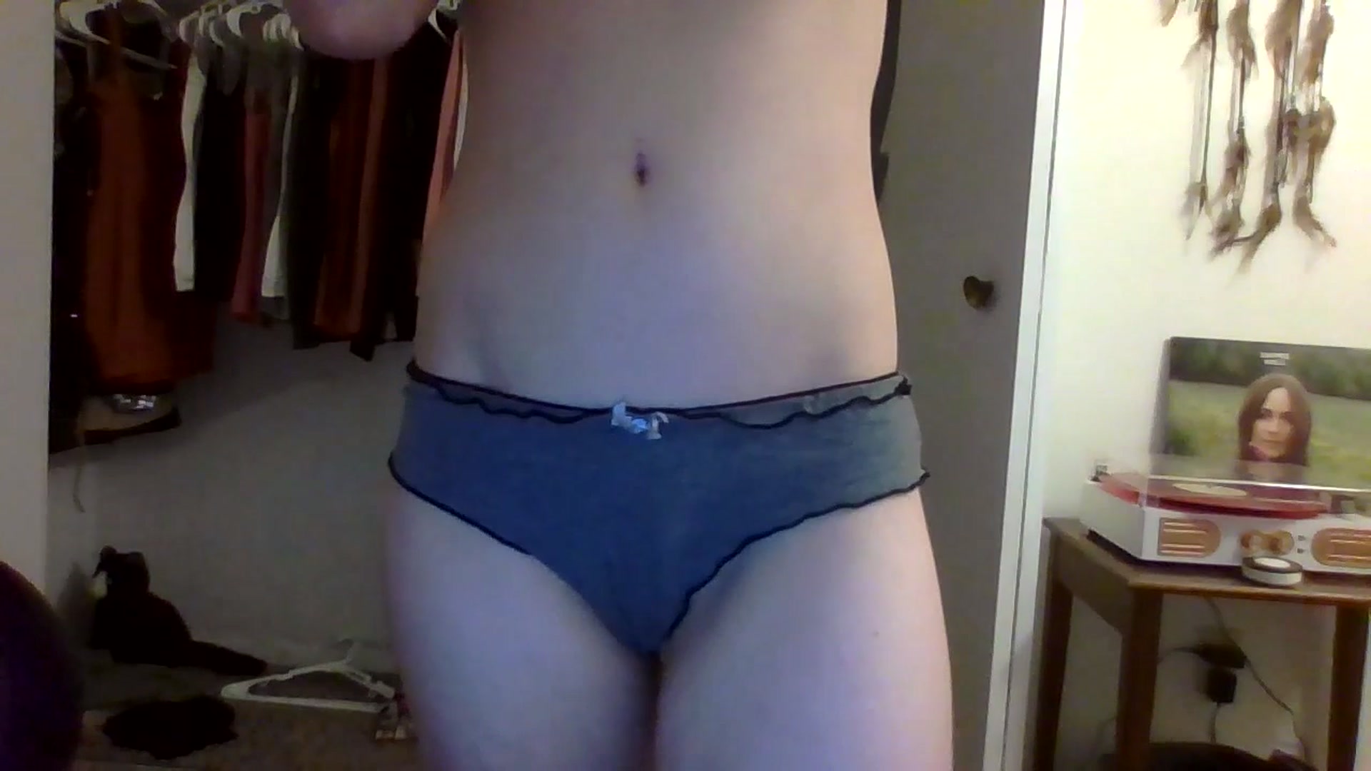 Gallery image thumbnail from Persephone___'s myfreecams stream on, 08/18/2025, 09:47 image 6 of 20