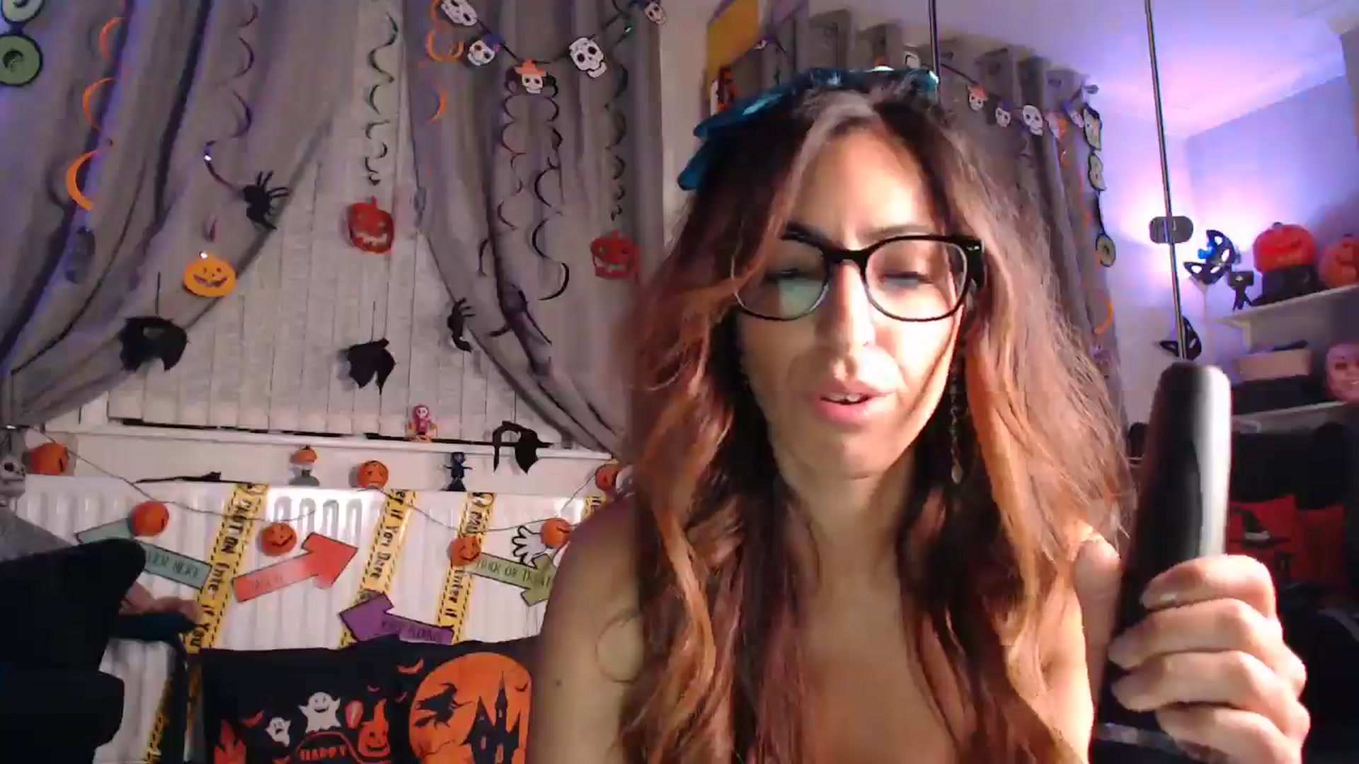 Gallery image thumbnail from PersianGirl's myfreecams stream on, 09/29/2024, 05:35 image 16 of 20
