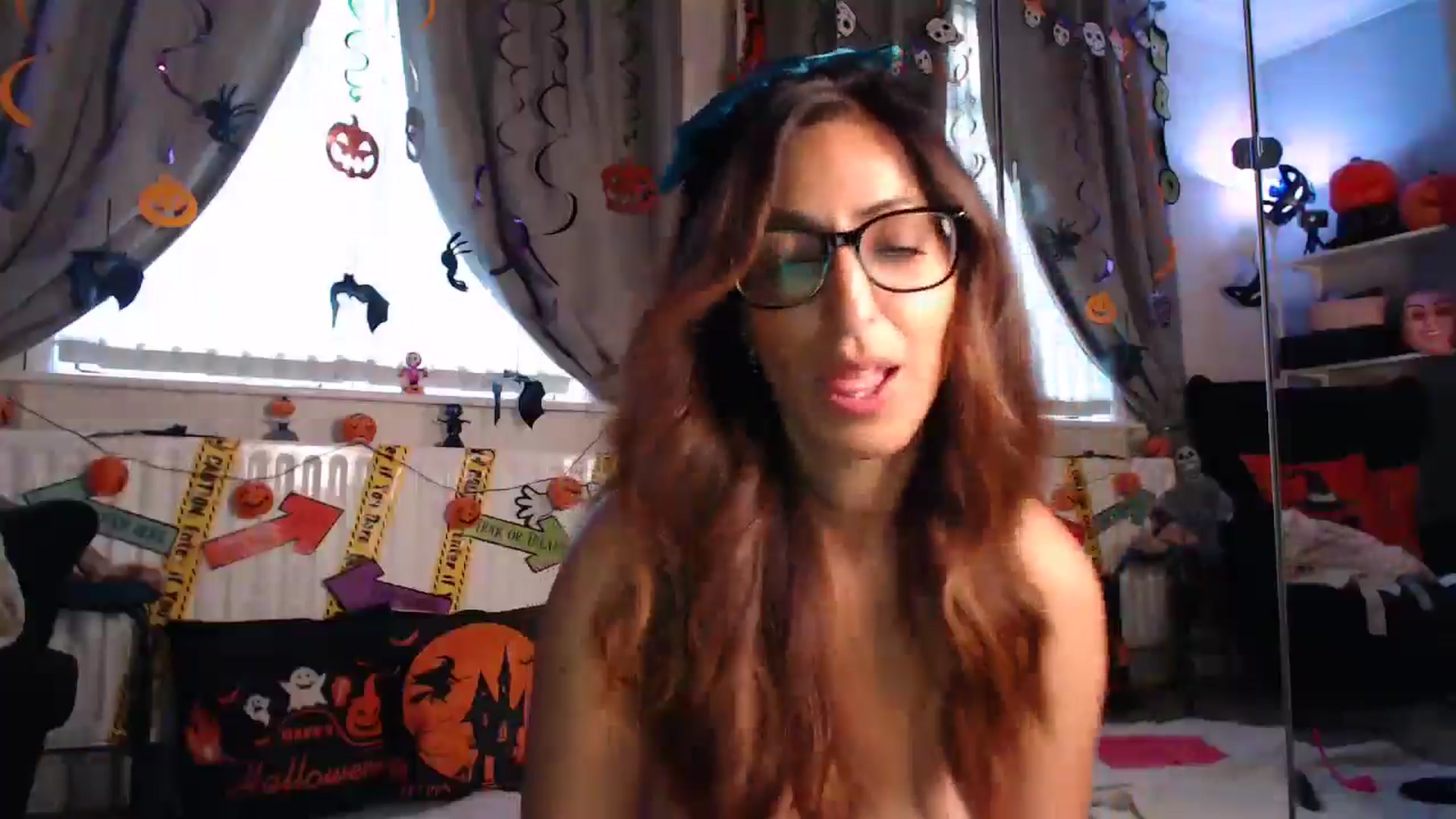 Gallery image thumbnail from PersianGirl's myfreecams stream on, 09/29/2024, 06:24 image 12 of 20