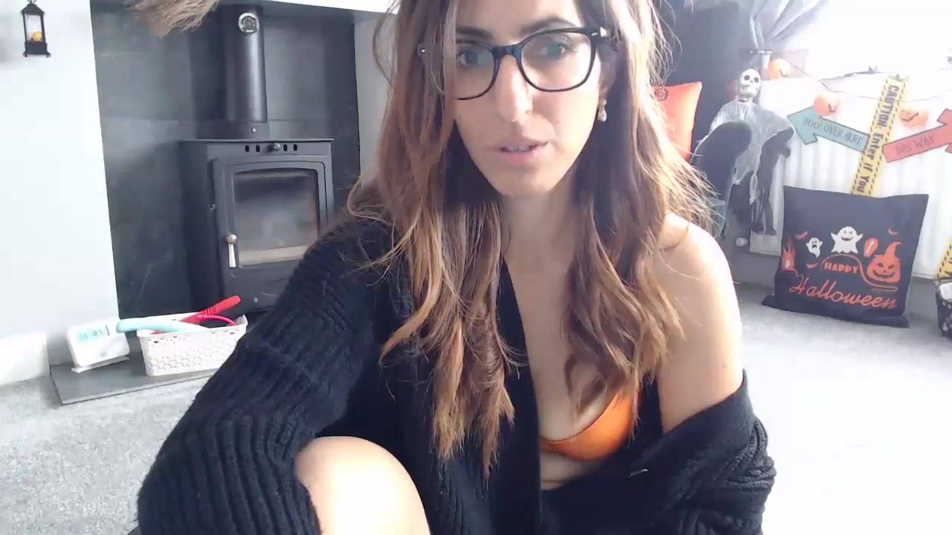 Gallery image thumbnail from PersianGirl's myfreecams stream on, 10/03/2024, 09:06 image 19 of 20