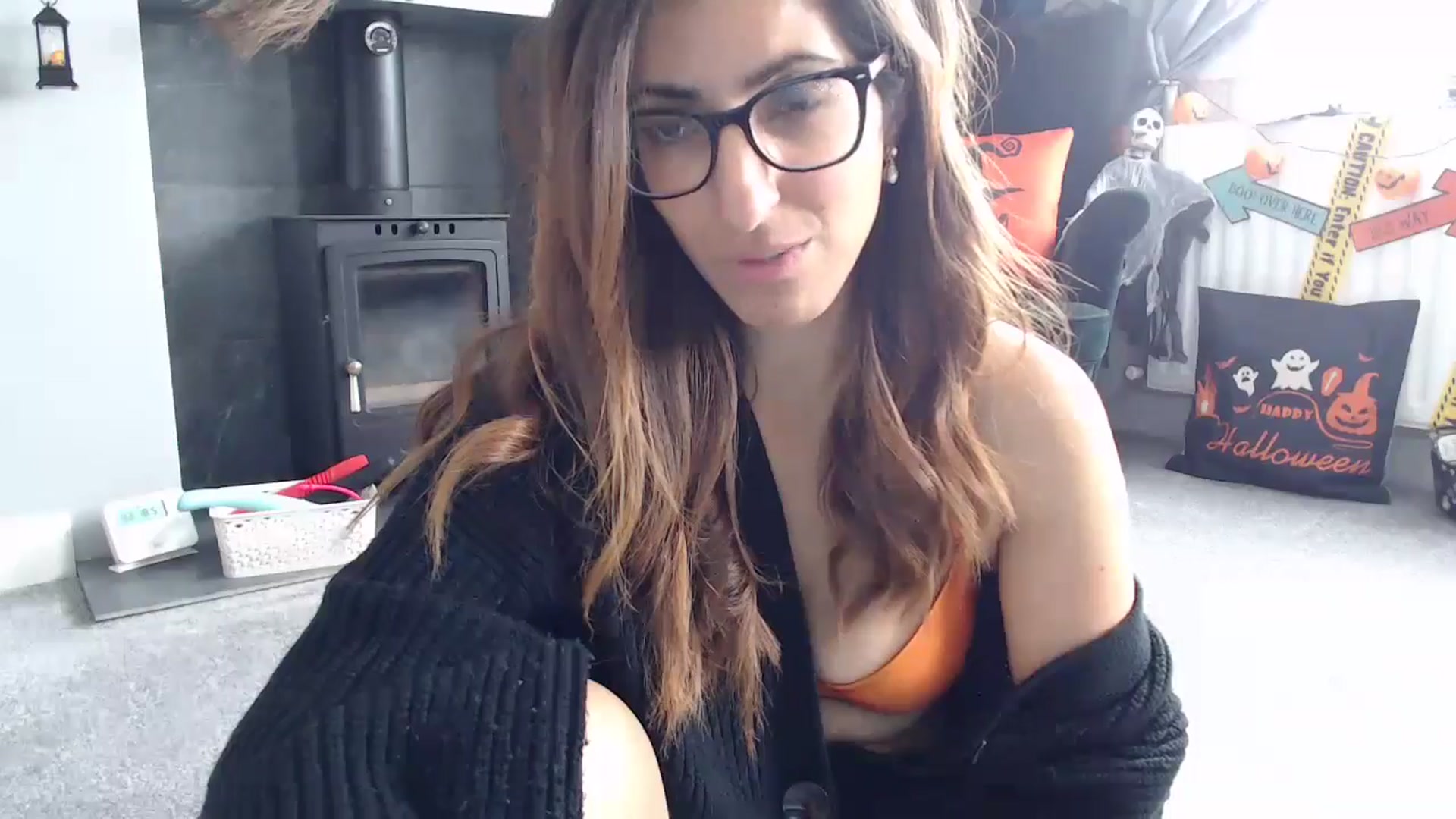Gallery image thumbnail from PersianGirl's myfreecams stream on, 10/03/2024, 09:06 image 17 of 20