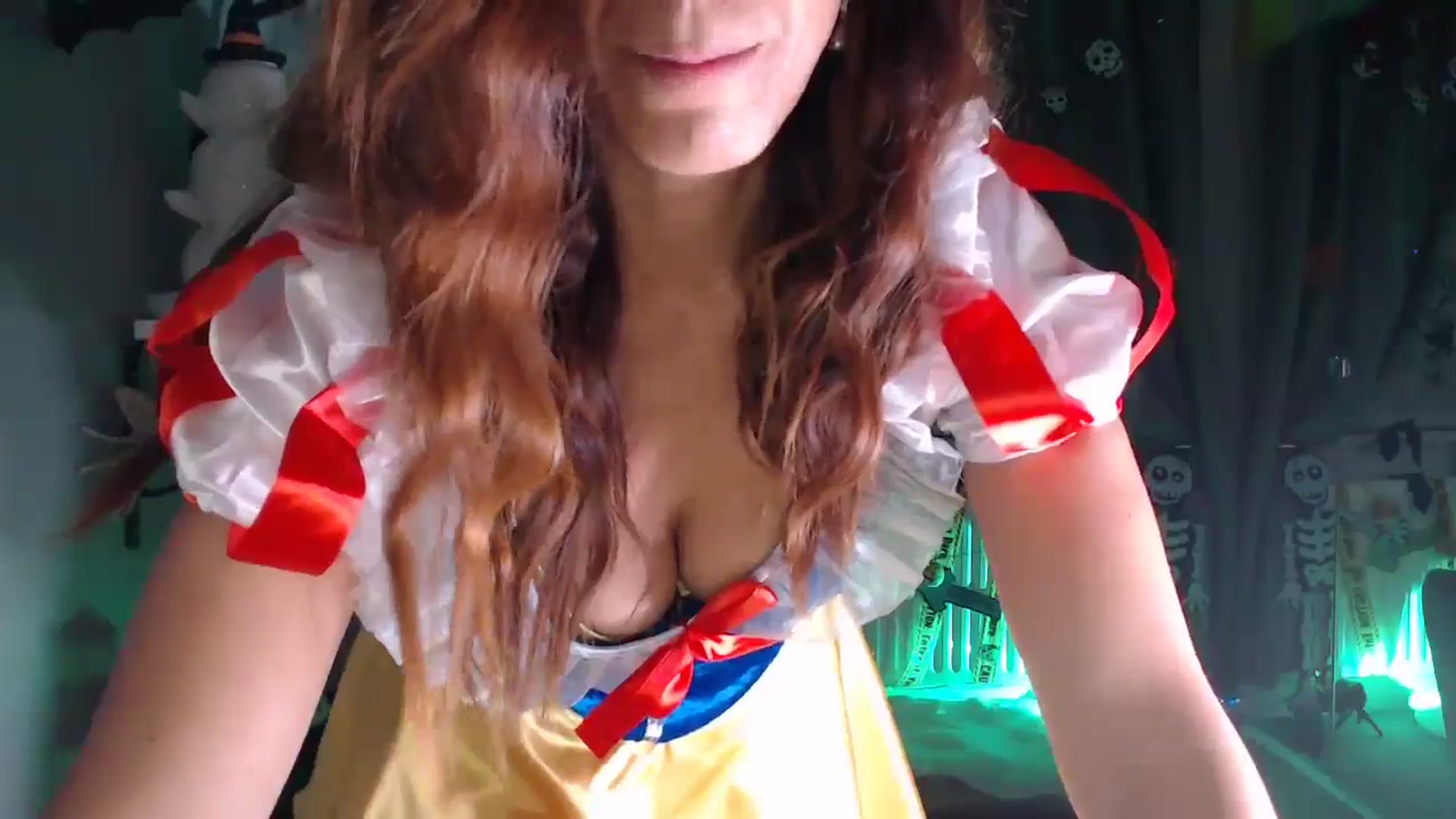 Gallery image thumbnail from PersianGirl's myfreecams stream on, 10/27/2024, 07:46 image 2 of 20