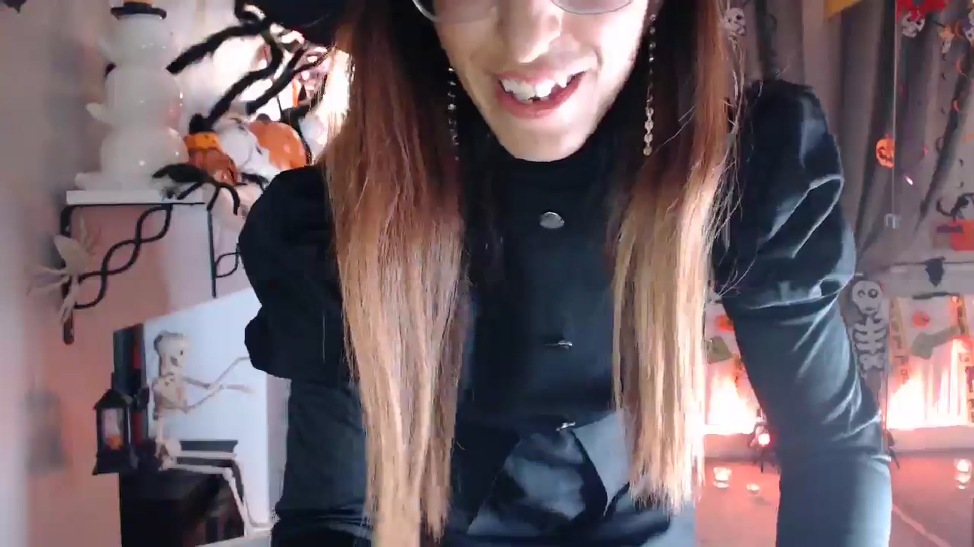 Gallery image thumbnail from PersianGirl's myfreecams stream on, 11/03/2024, 05:25 image 18 of 20