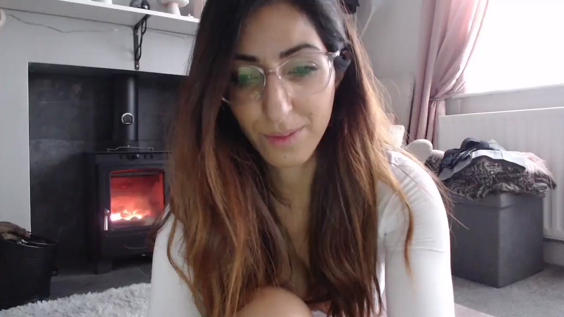Gallery image thumbnail from PersianGirl's myfreecams stream on, 01/07/2025, 12:00 image 1 of 20