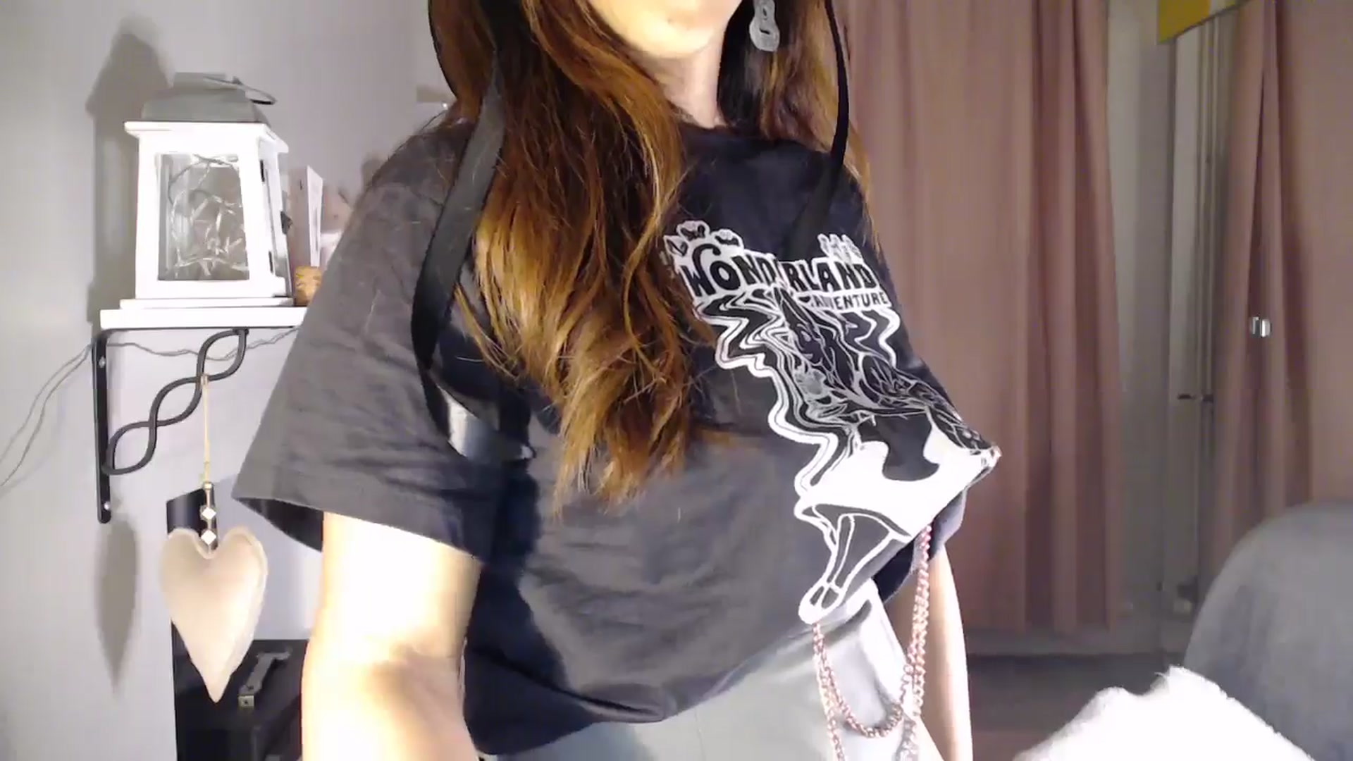 Gallery image thumbnail from PersianGirl's myfreecams stream on, 01/12/2025, 08:48 image 6 of 20