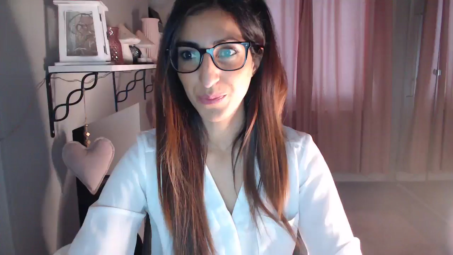 Gallery image thumbnail from PersianGirl's myfreecams stream on, 01/15/2025, 11:28 image 1 of 20