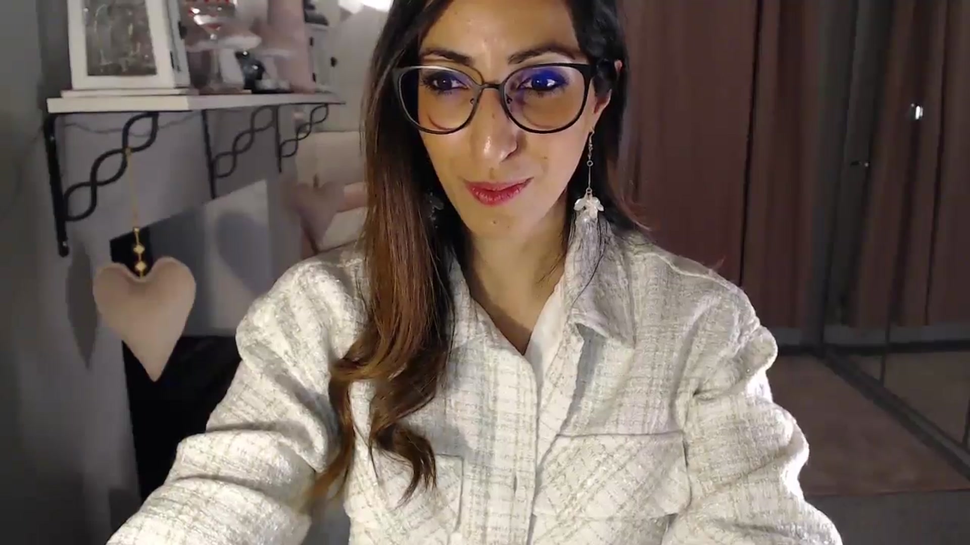 Gallery image thumbnail from PersianGirl's myfreecams stream on, 01/19/2025, 05:28 image 9 of 20