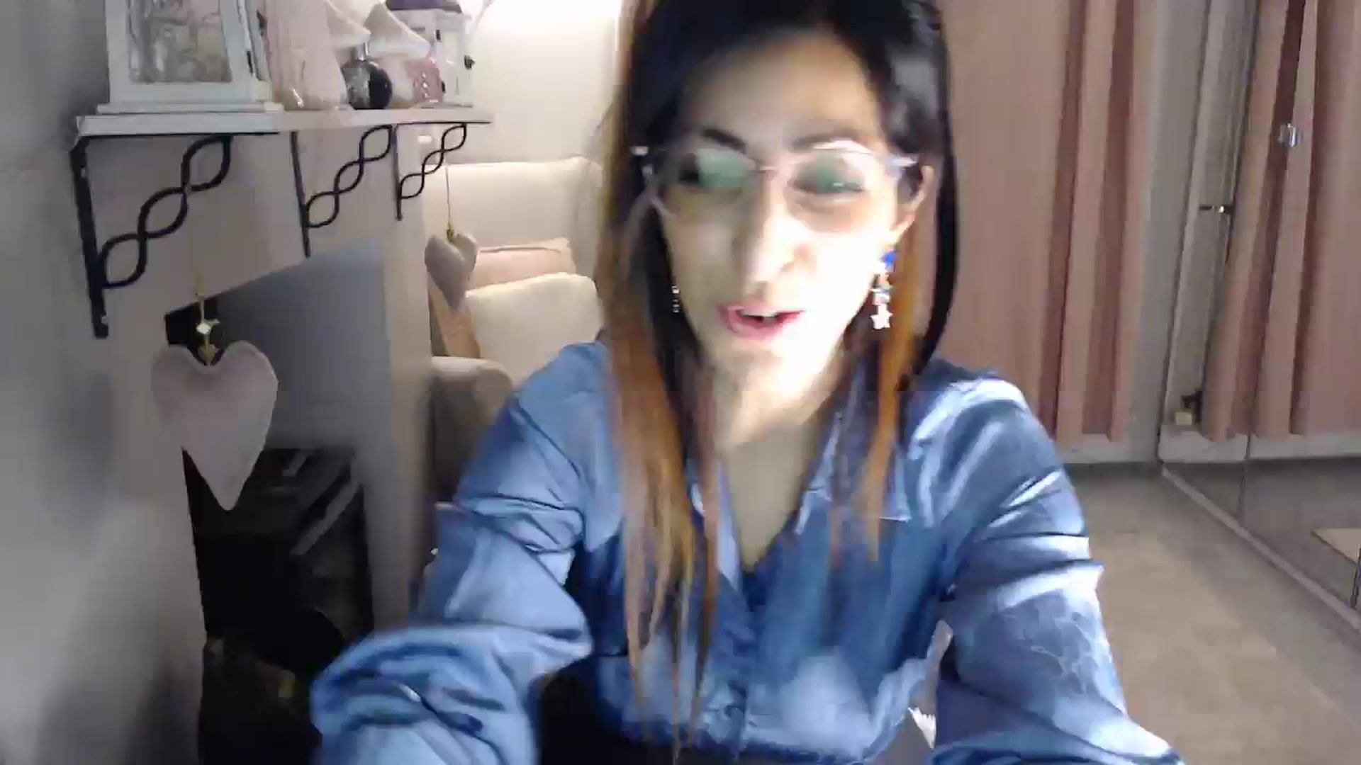 Gallery image thumbnail from PersianGirl's myfreecams stream on, 02/01/2025, 06:36 image 1 of 20