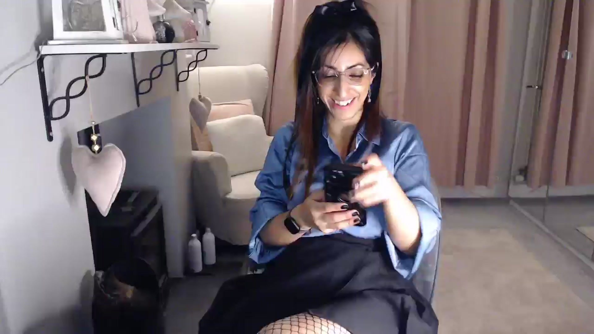 Gallery image thumbnail from PersianGirl's myfreecams stream on, 02/01/2025, 06:36 image 2 of 20