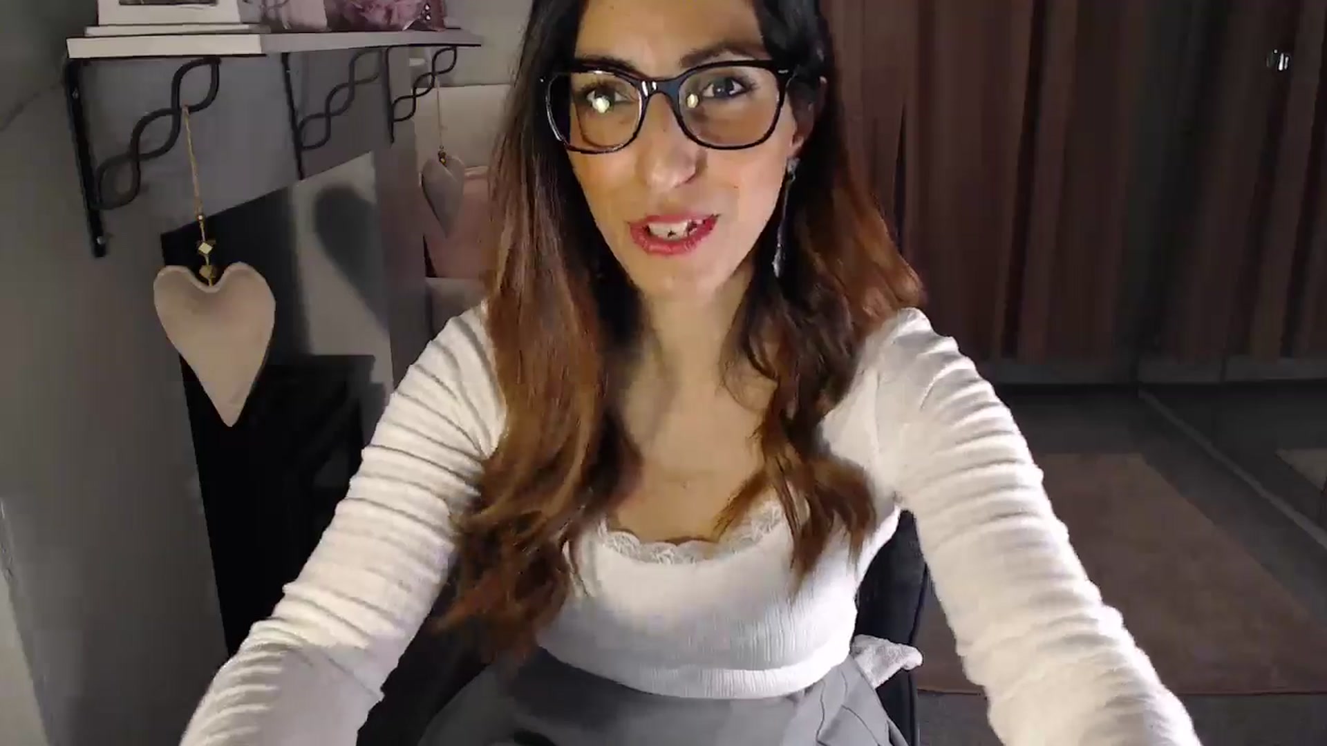 Gallery image thumbnail from PersianGirl's myfreecams stream on, 02/02/2025, 05:36 image 3 of 20
