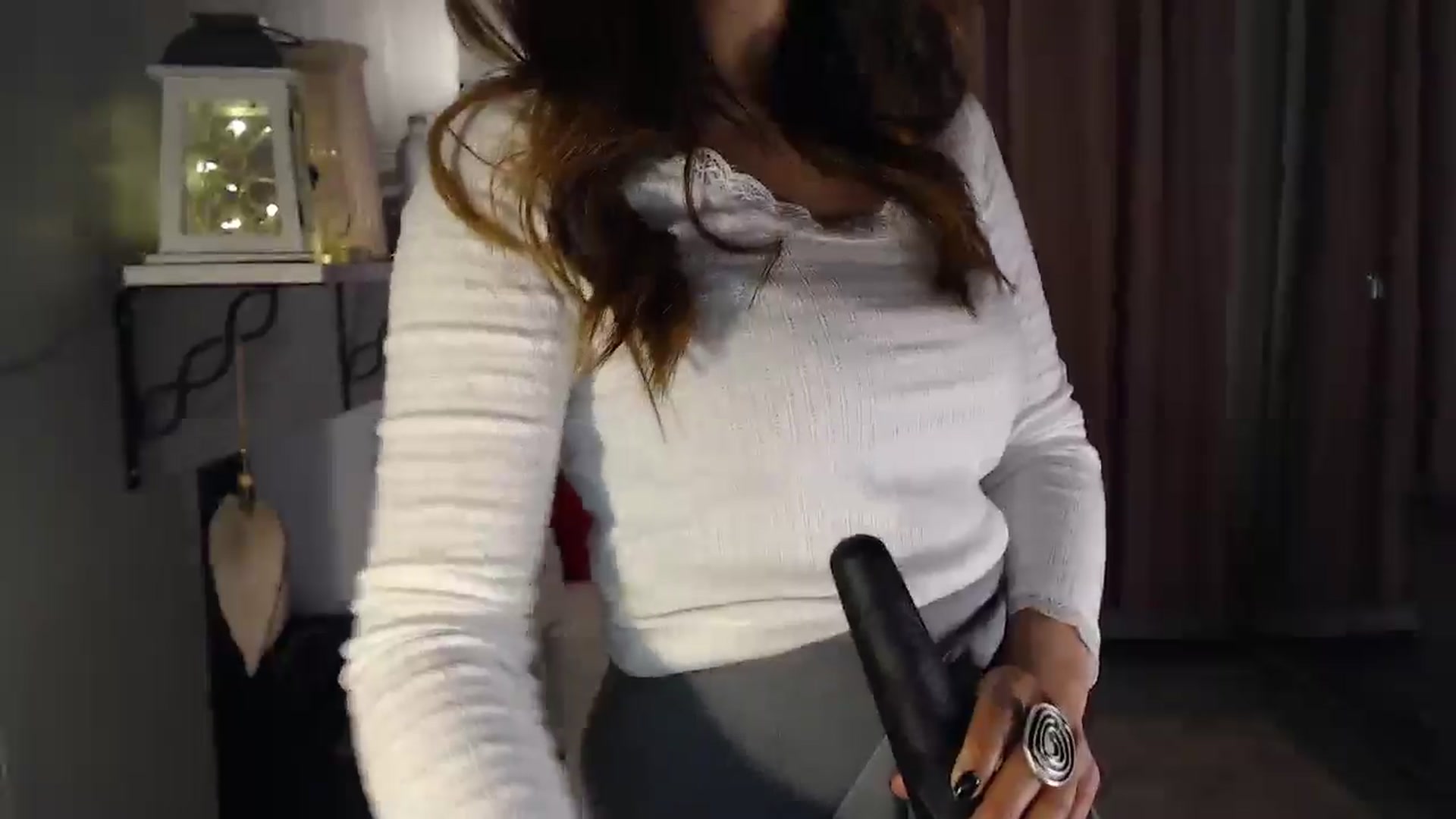 Gallery image thumbnail from PersianGirl's myfreecams stream on, 02/02/2025, 07:12 image 7 of 20