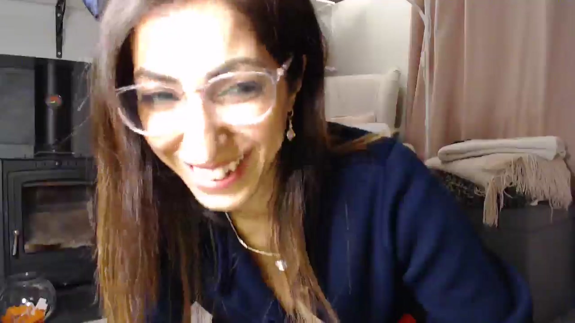 Gallery image thumbnail from PersianGirl's myfreecams stream on, 02/27/2025, 03:52 image 16 of 20