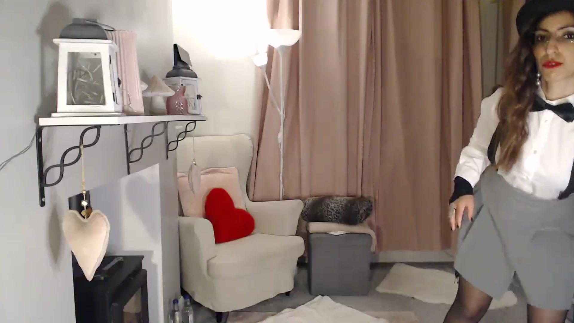 Gallery image thumbnail from PersianGirl's myfreecams stream on, 03/02/2025, 04:18 image 14 of 20