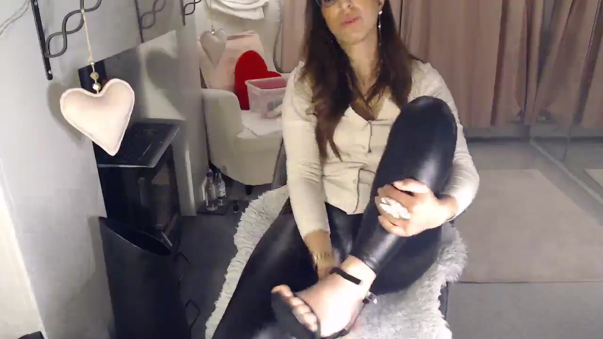 Gallery image thumbnail from PersianGirl's myfreecams stream on, 03/23/2025, 07:02 image 8 of 20