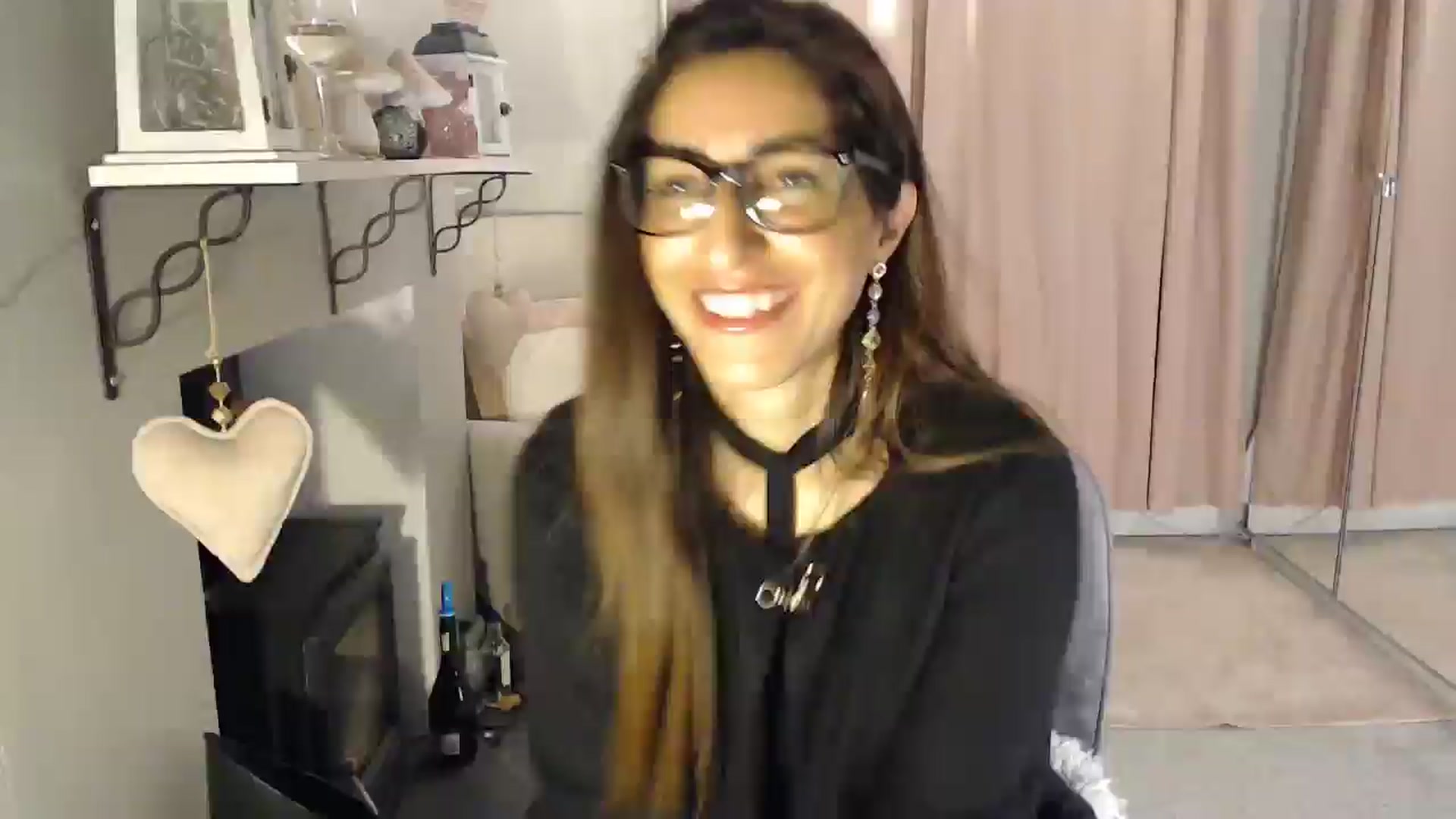 Gallery image thumbnail from PersianGirl's myfreecams stream on, 03/30/2025, 05:48 image 1 of 20