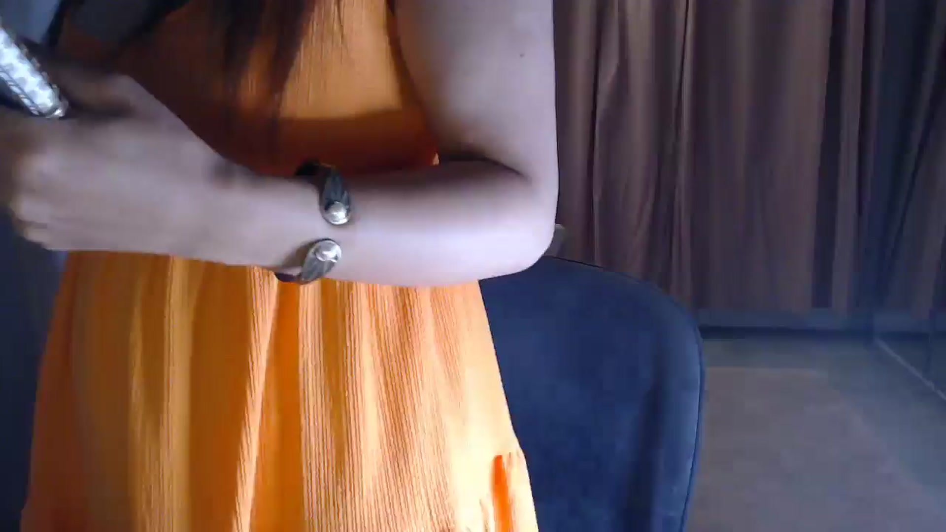 Gallery image thumbnail from PersianGirl's myfreecams stream on, 06/06/2025, 01:35 image 17 of 20