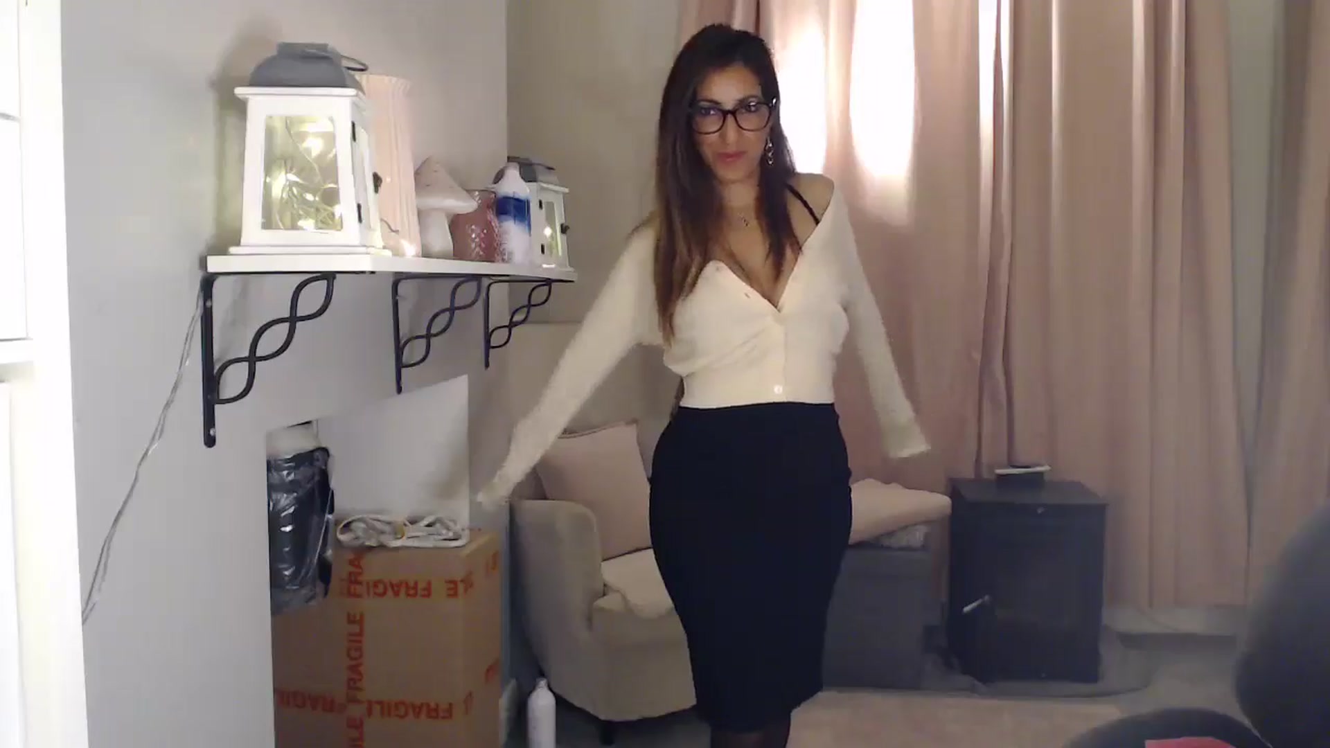 Gallery image thumbnail from PersianGirl's myfreecams stream on, 08/01/2025, 03:40 image 6 of 20