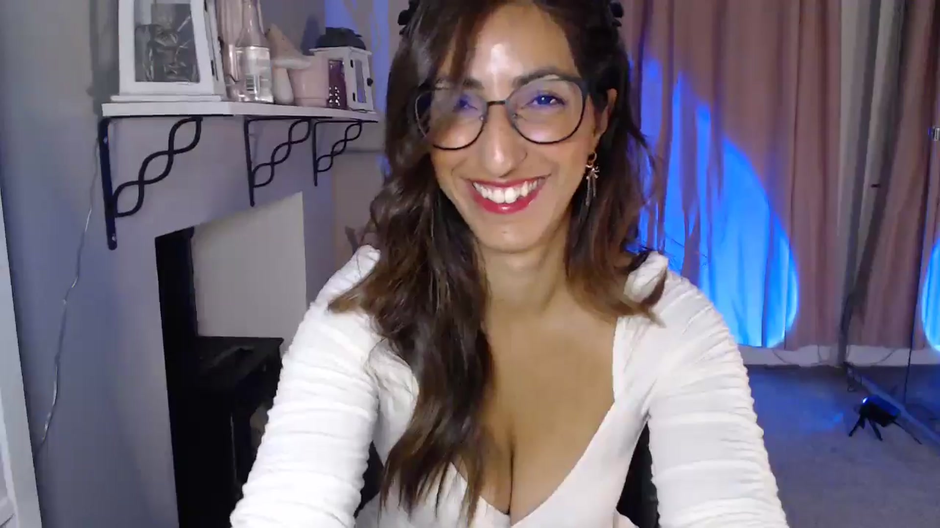 Gallery image thumbnail from PersianGirl's myfreecams stream on, 09/25/2025, 06:04 image 2 of 20