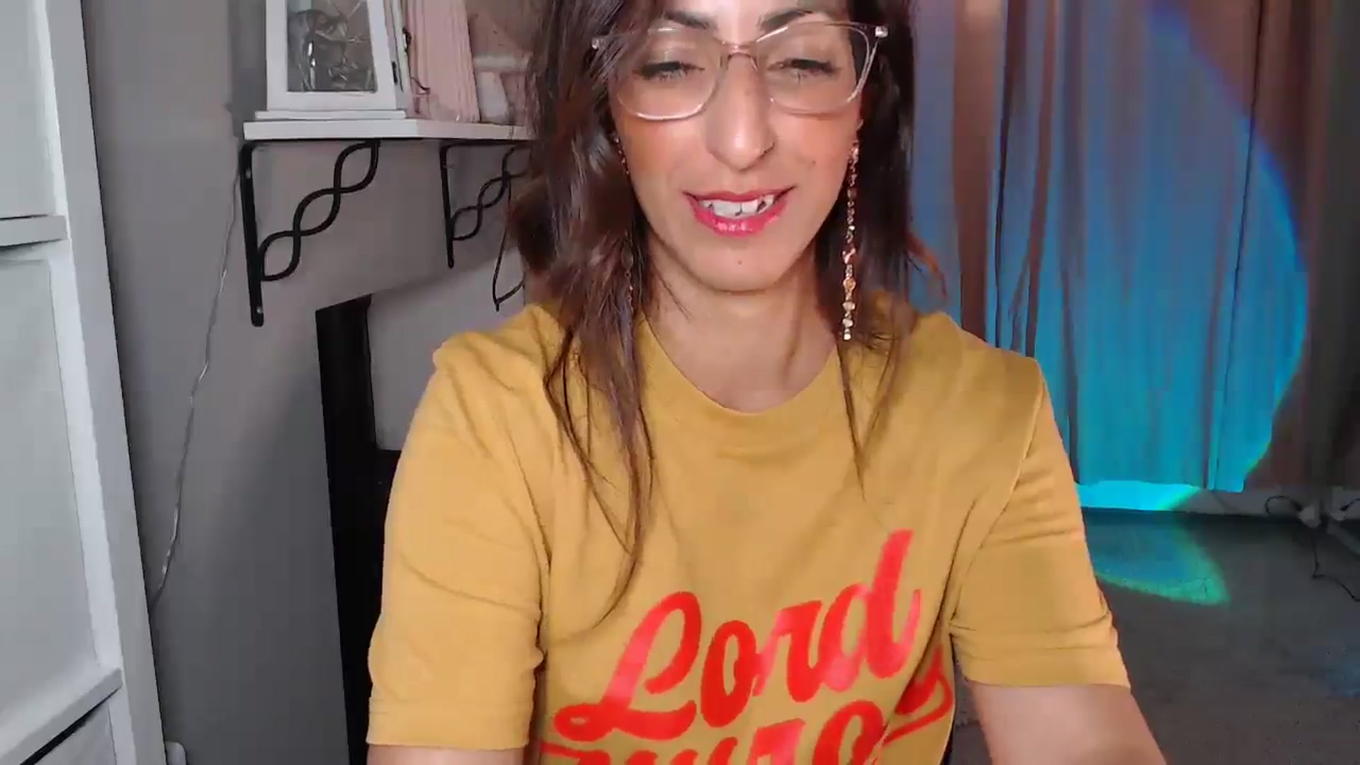Gallery image thumbnail from PersianGirl's myfreecams stream on, 09/27/2025, 03:08 image 16 of 20