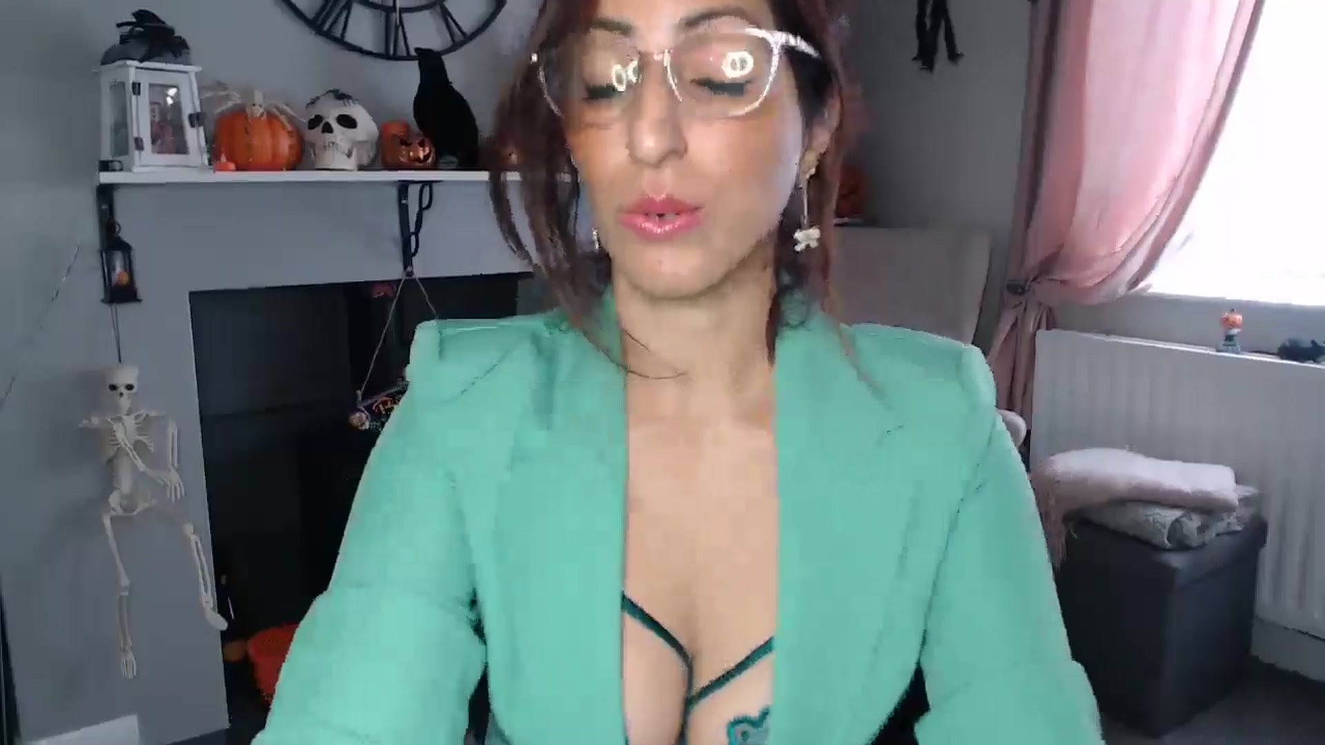 Gallery image thumbnail from PersianGirl's myfreecams stream on, 10/08/2025, 09:02 image 4 of 20