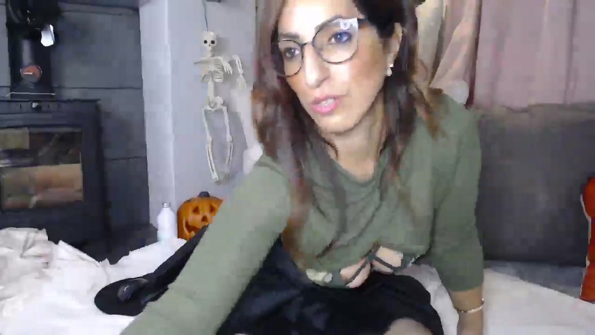 Gallery image thumbnail from PersianGirl's myfreecams stream on, 10/26/2025, 05:39 image 16 of 20