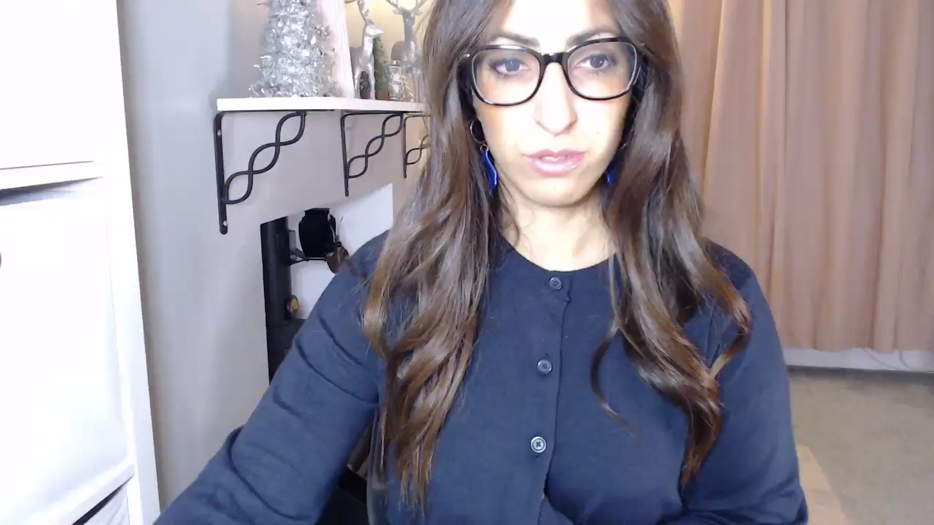 Gallery image thumbnail from PersianGirl's myfreecams stream on, 01/04/2026, 04:09 image 1 of 20