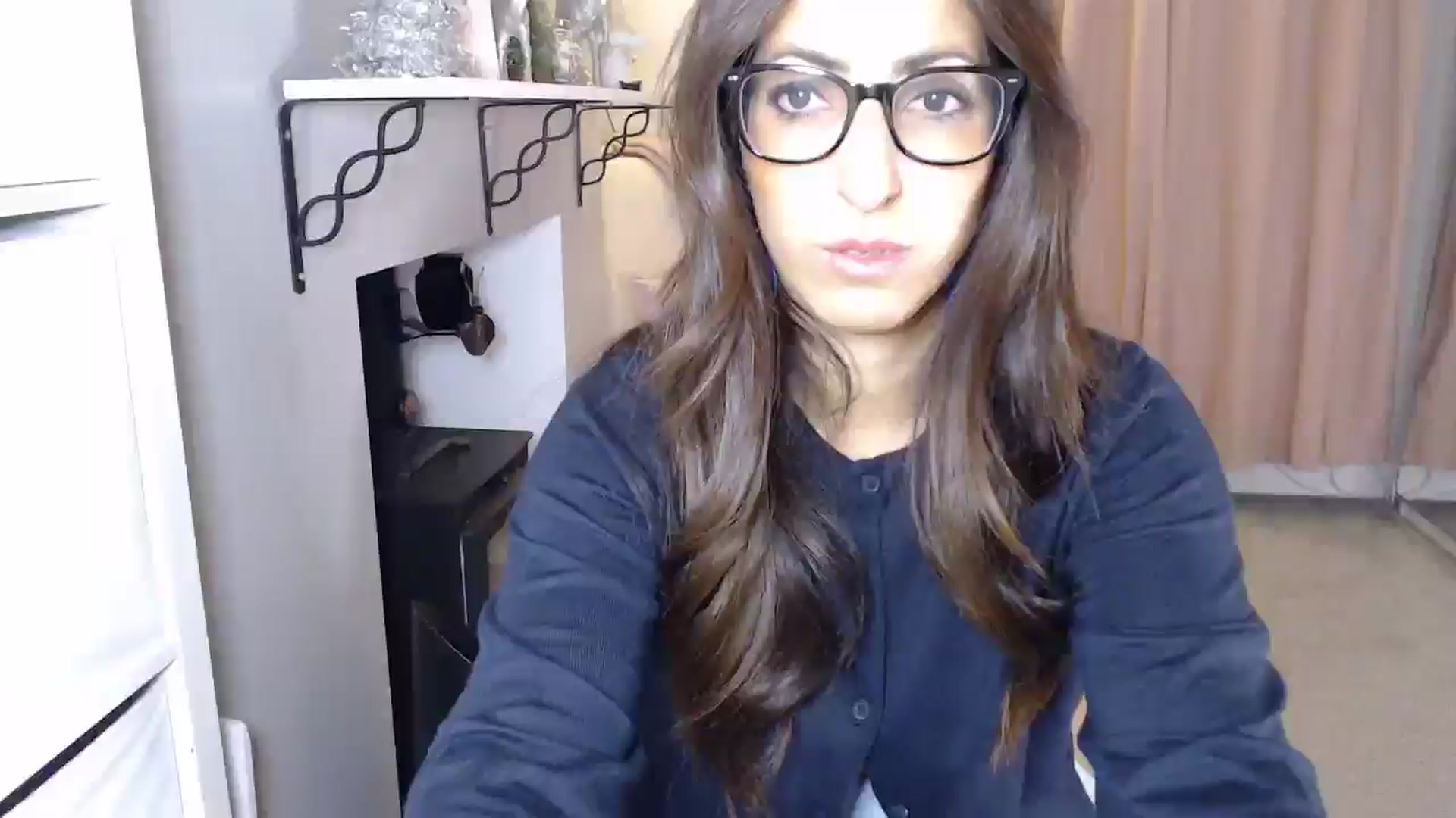 Gallery image thumbnail from PersianGirl's myfreecams stream on, 01/04/2026, 04:09 image 10 of 20