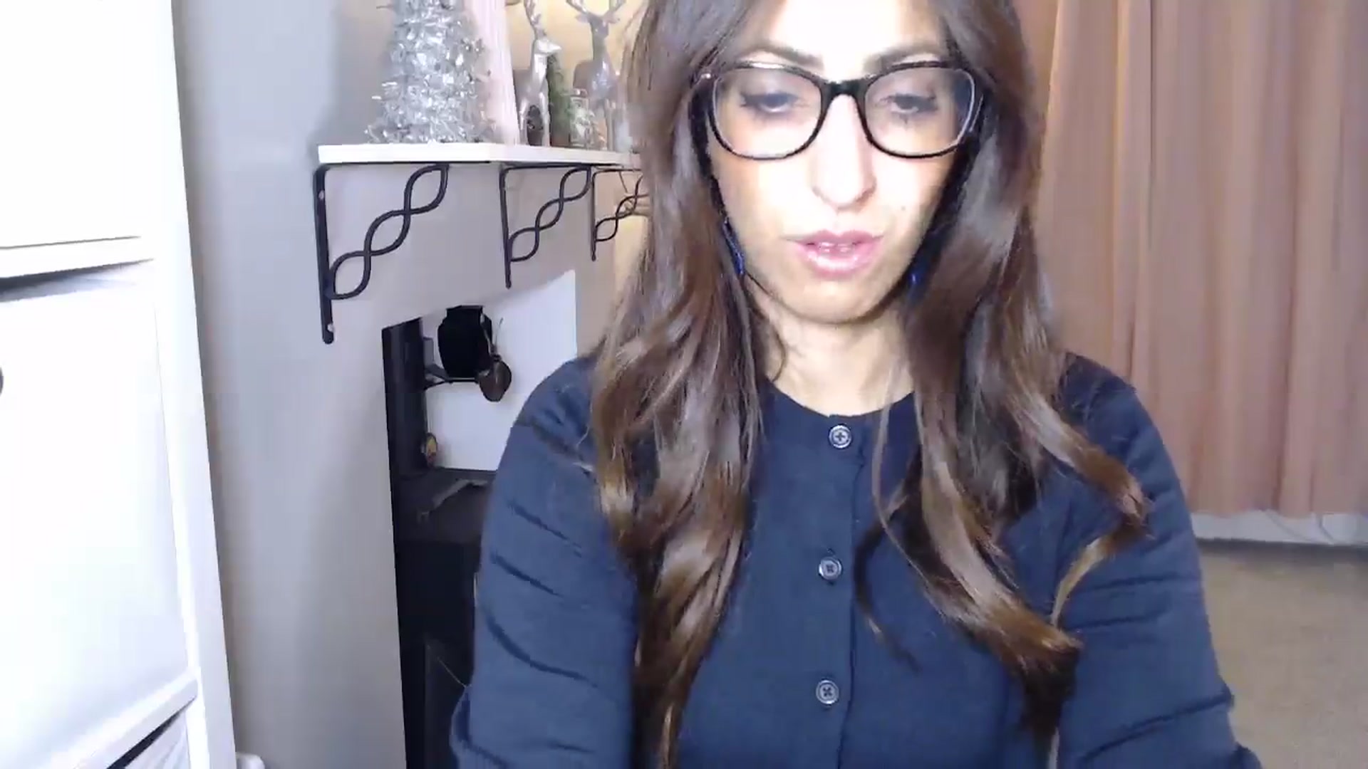 Gallery image thumbnail from PersianGirl's myfreecams stream on, 01/04/2026, 04:09 image 2 of 20
