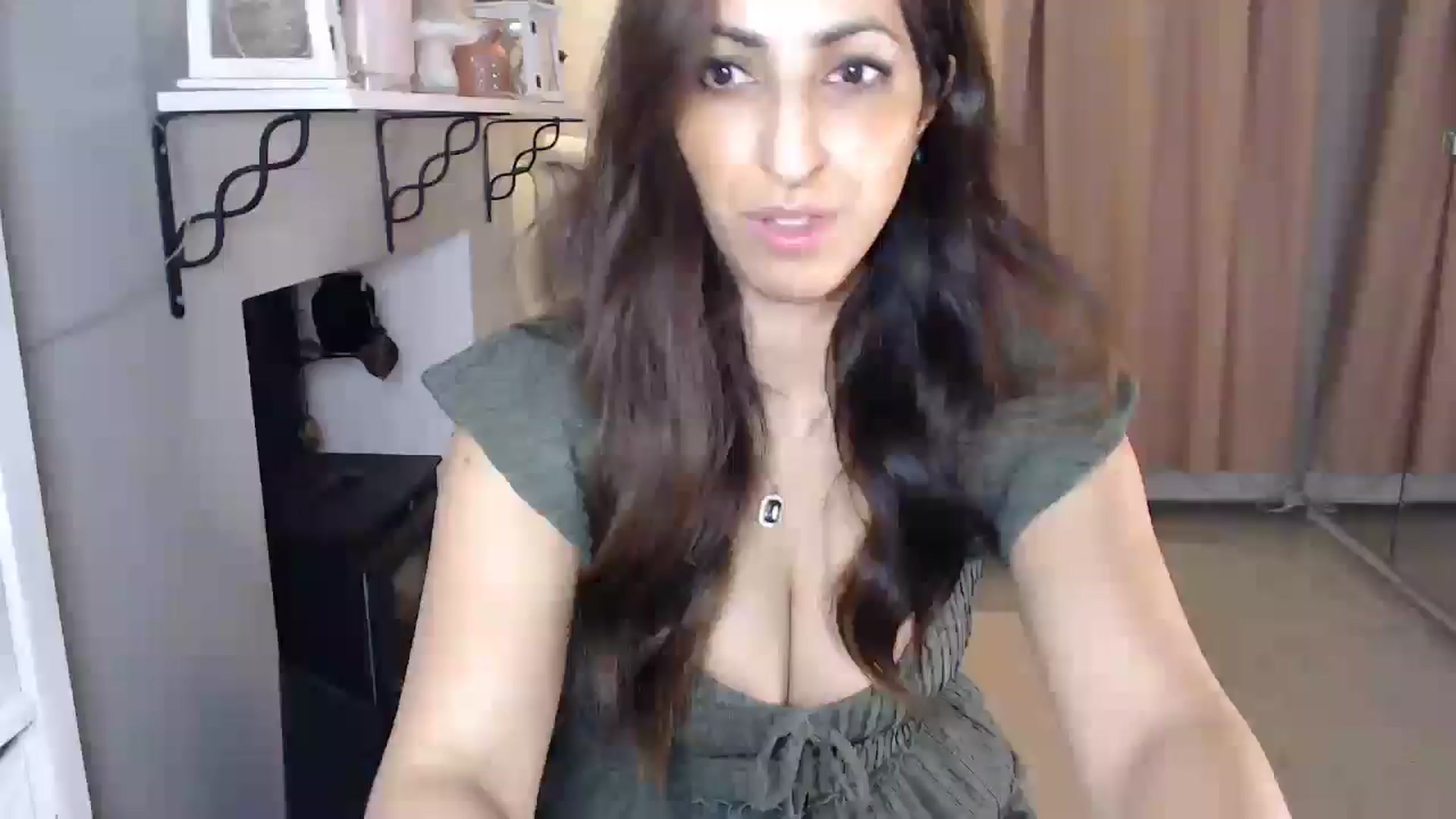 Gallery image thumbnail from PersianGirl's myfreecams stream on, 01/18/2026, 04:19 image 15 of 20