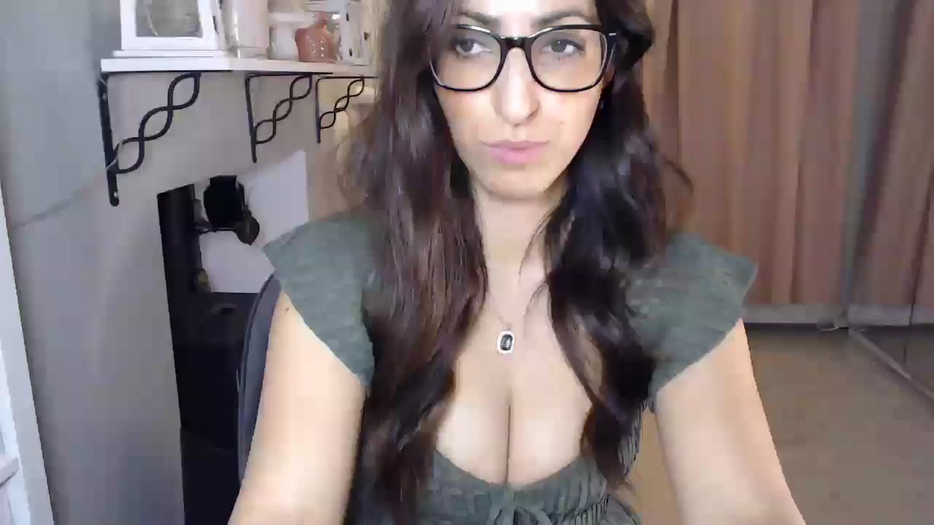 Gallery image thumbnail from PersianGirl's myfreecams stream on, 01/18/2026, 04:55 image 18 of 20