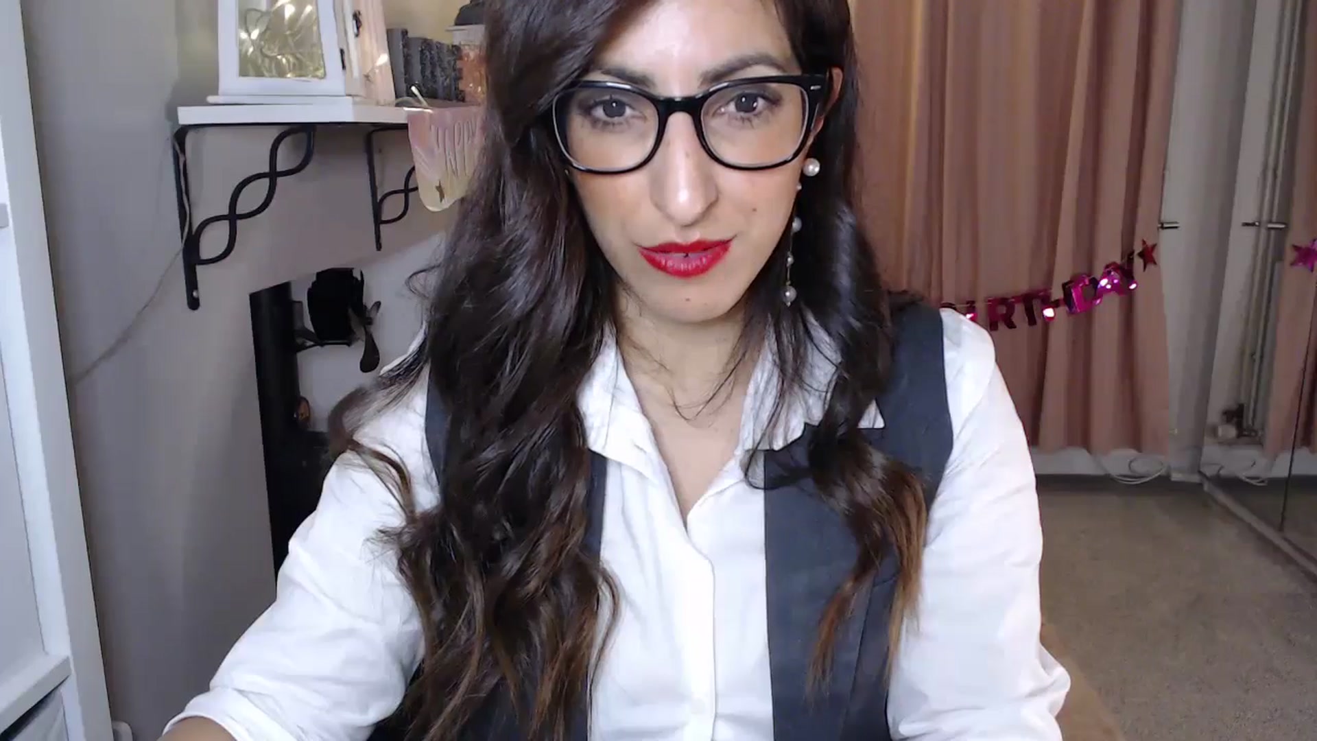 Gallery image thumbnail from PersianGirl's myfreecams stream on, 02/01/2026, 04:15 image 6 of 20