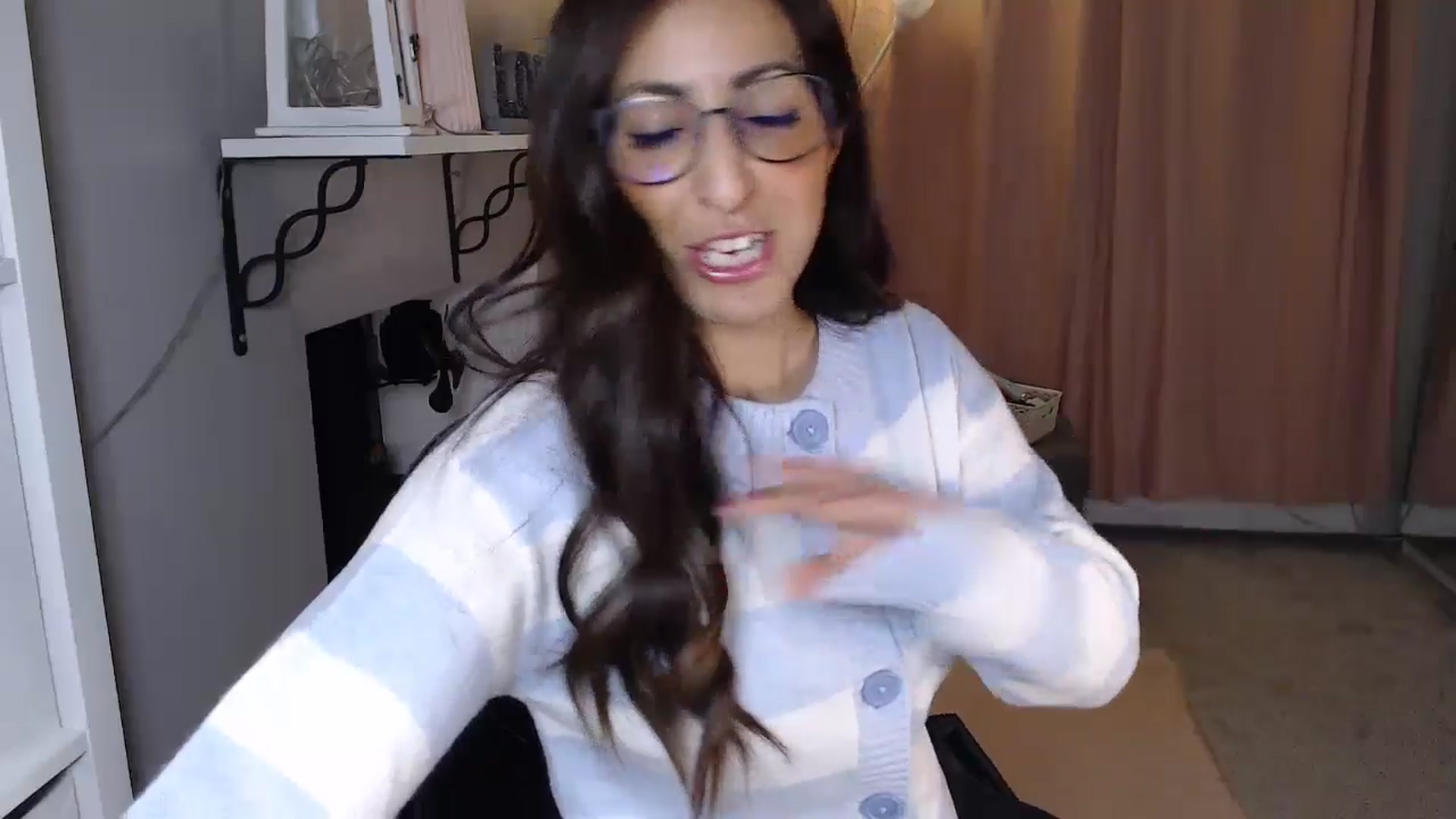 Gallery image thumbnail from PersianGirl's myfreecams stream on, 02/22/2026, 04:24 image 3 of 20