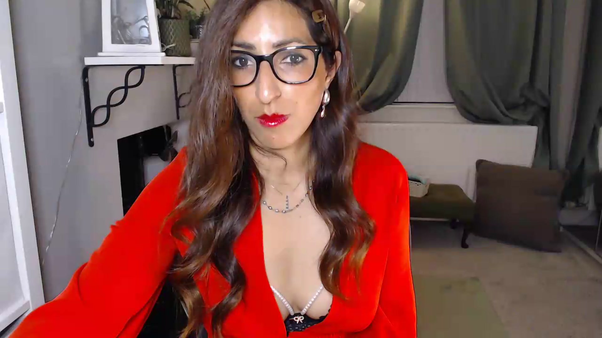 Gallery image thumbnail from PersianGirl's myfreecams stream on, 05/24/2026, 06:41 image 2 of 20