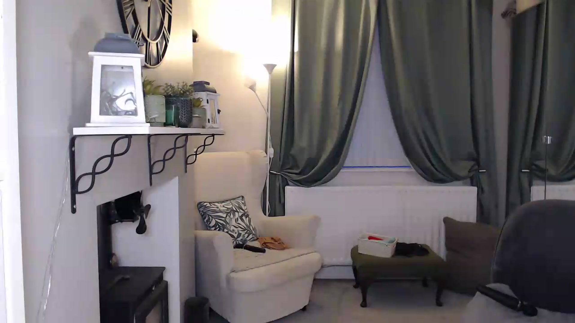 Gallery image thumbnail from PersianGirl's myfreecams stream on, 06/29/2026, 04:35 image 10 of 20