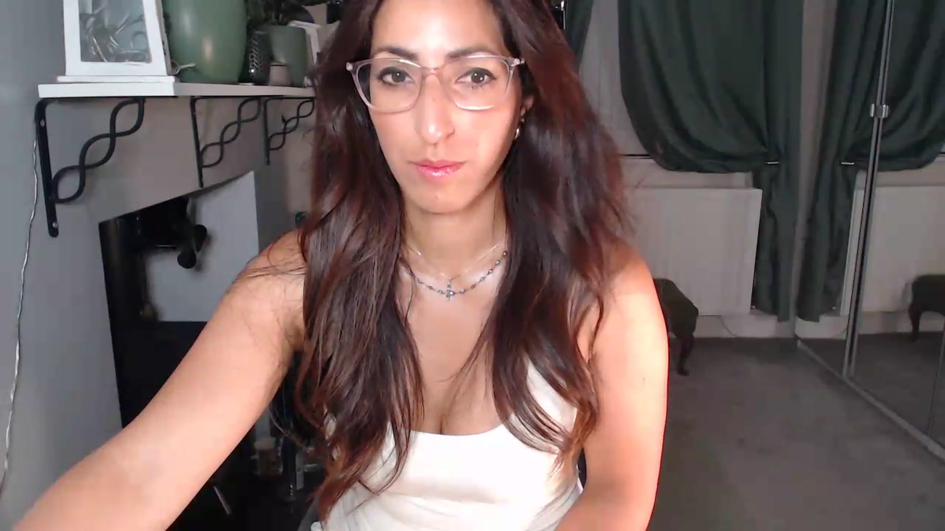 Gallery image thumbnail from PersianGirl's myfreecams stream on, 07/04/2026, 02:29 image 3 of 20