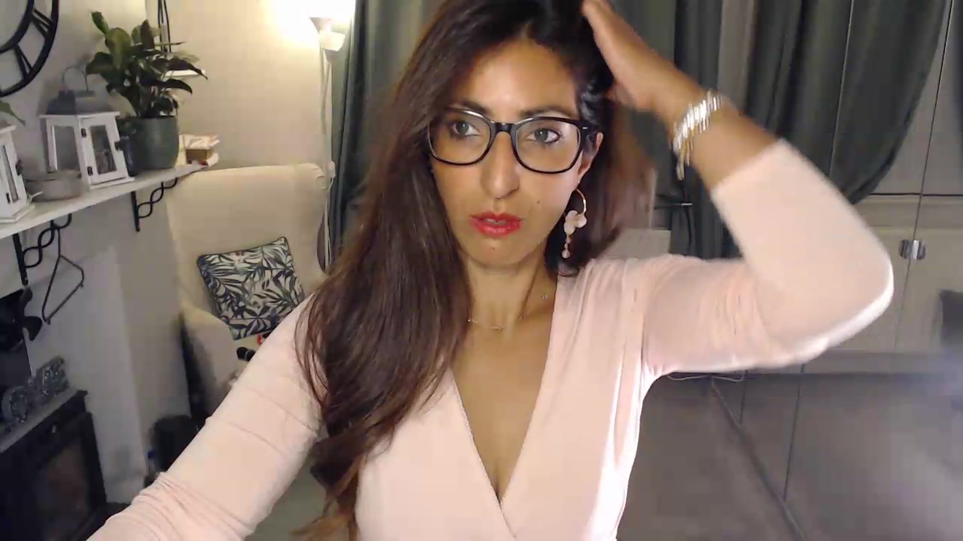 Gallery image thumbnail from PersianGirl's myfreecams stream on, 07/27/2026, 05:24 image 3 of 20