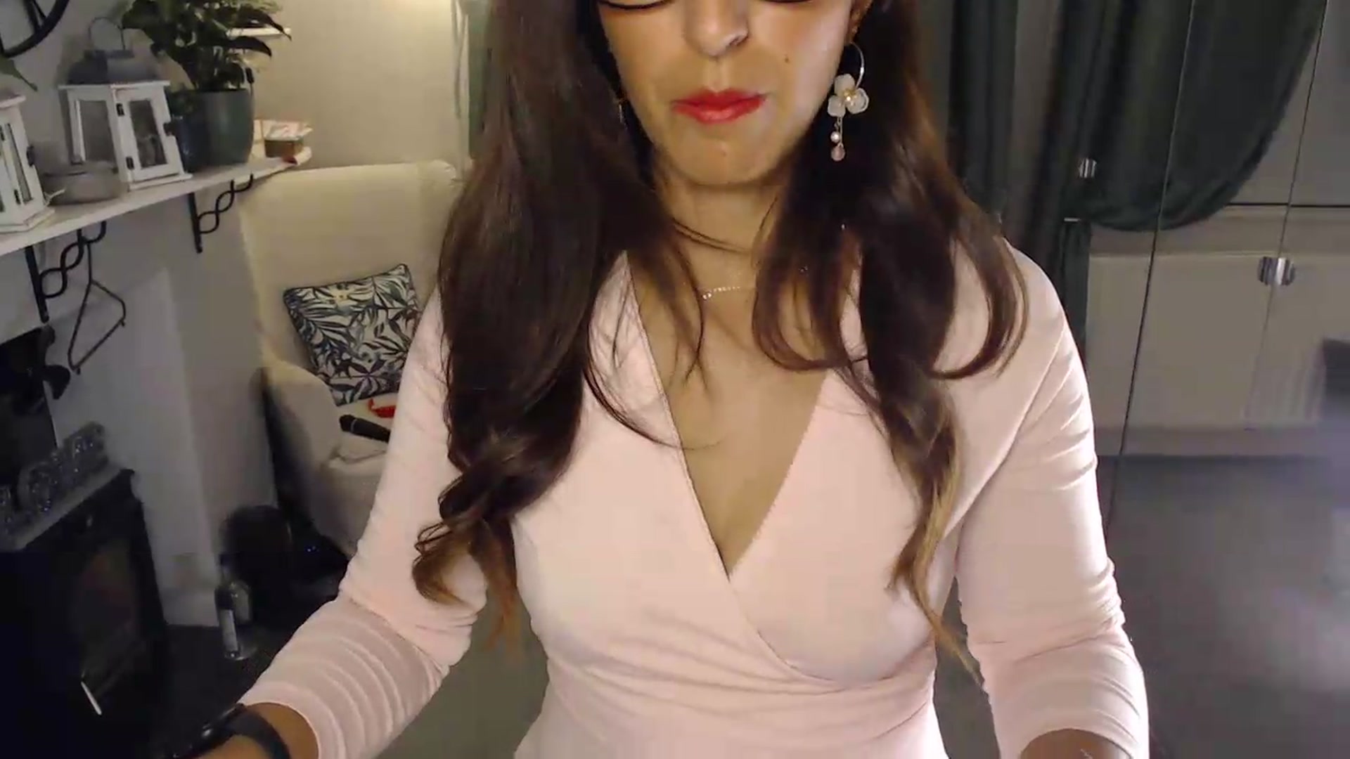 Gallery image thumbnail from PersianGirl's myfreecams stream on, 07/27/2026, 05:24 image 4 of 20