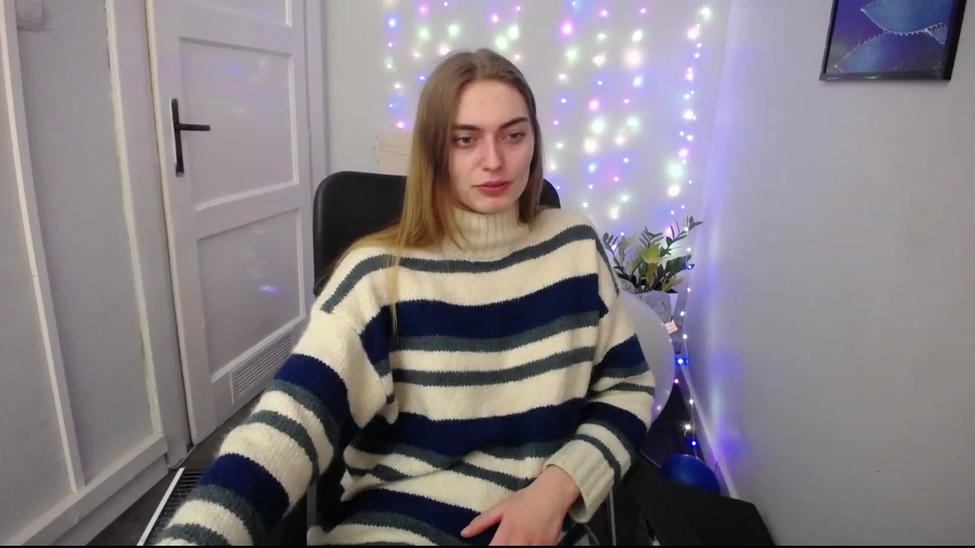 Gallery image thumbnail from PersonYouNeed's myfreecams stream on, 01/05/2023, 17:23 image 7 of 20