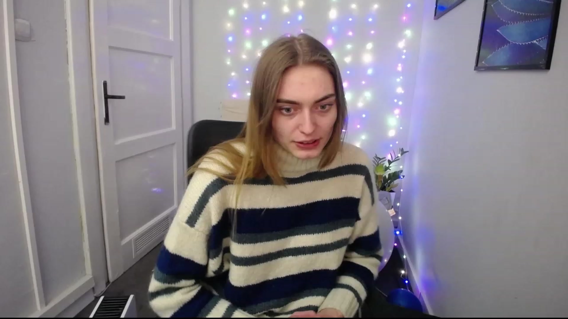 Gallery image thumbnail from PersonYouNeed's myfreecams stream on, 01/05/2023, 17:23 image 17 of 20